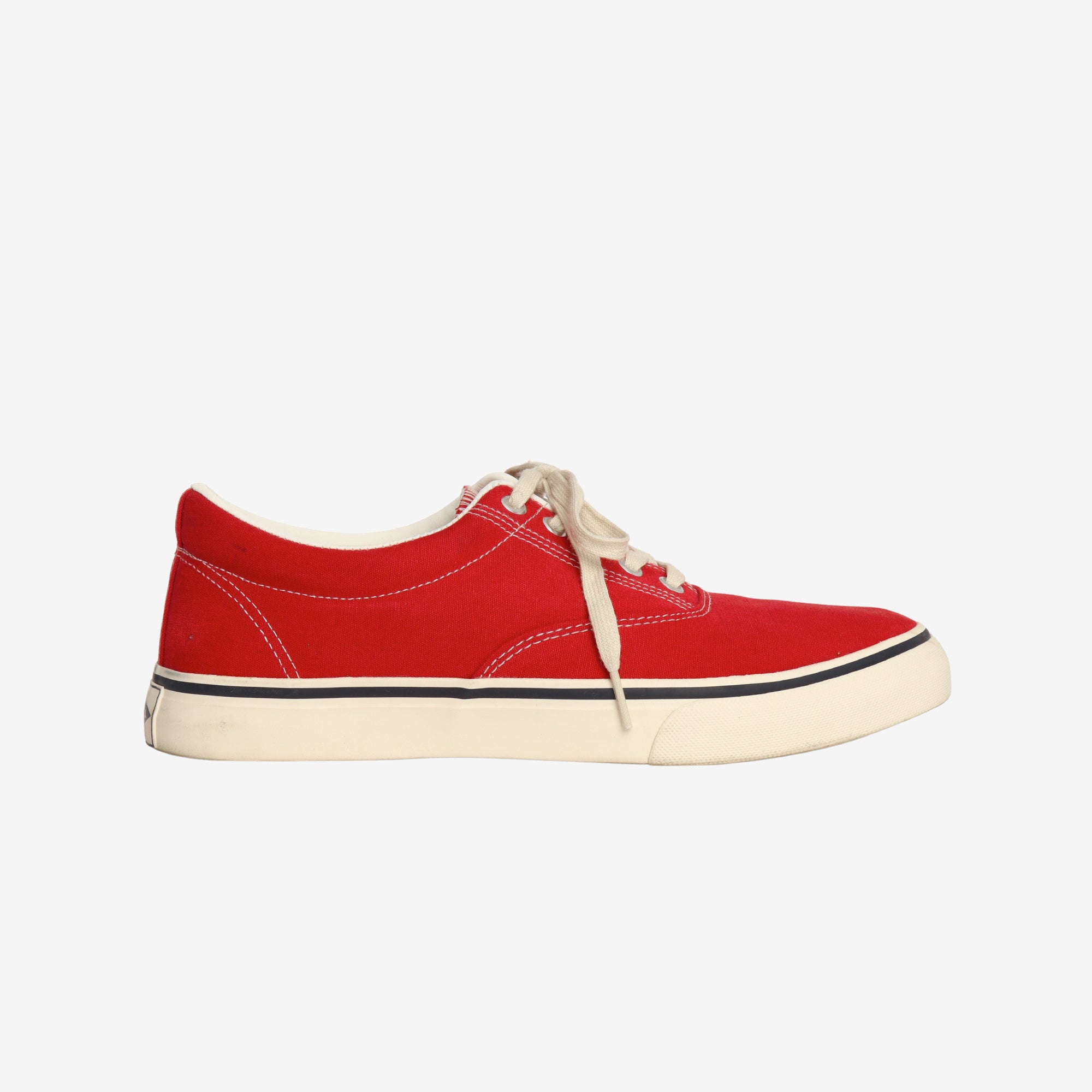 D02 Canvas Sneaker