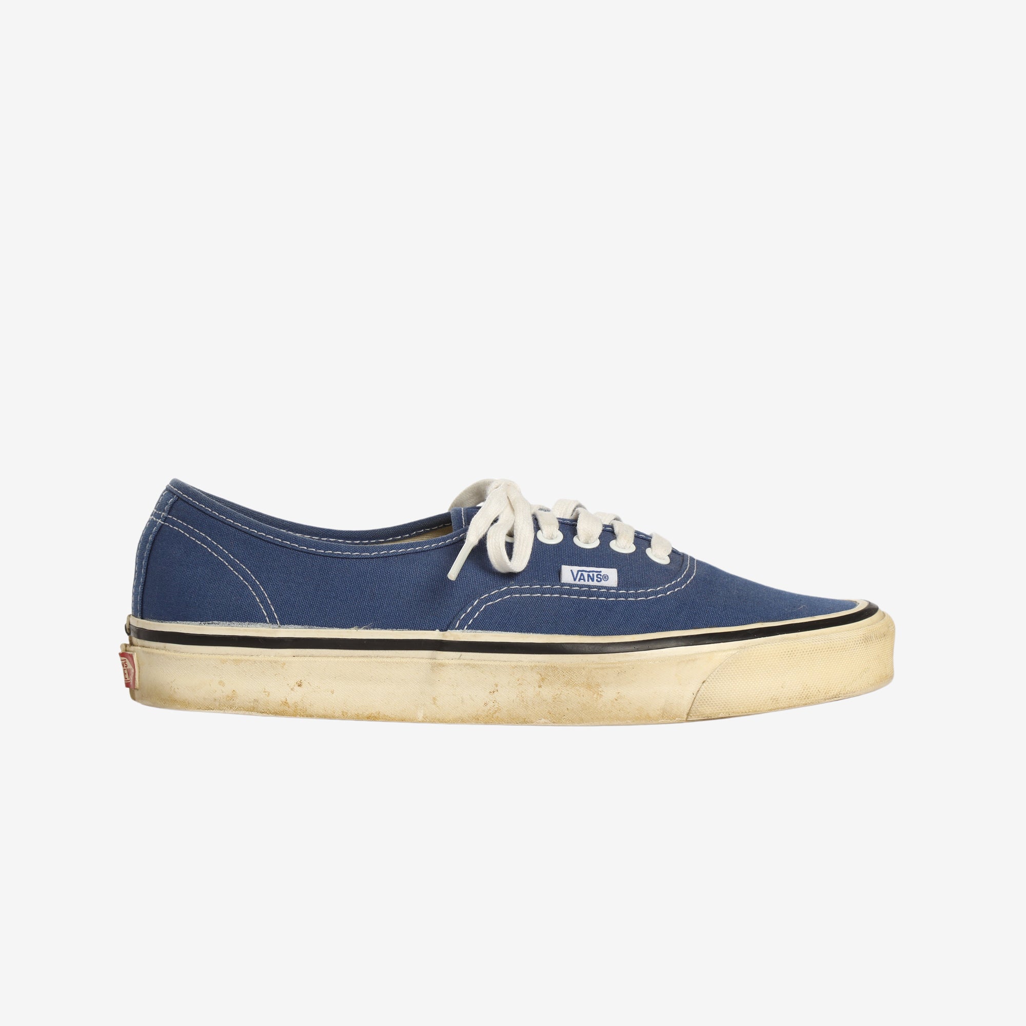 Vans anaheim online authentic white