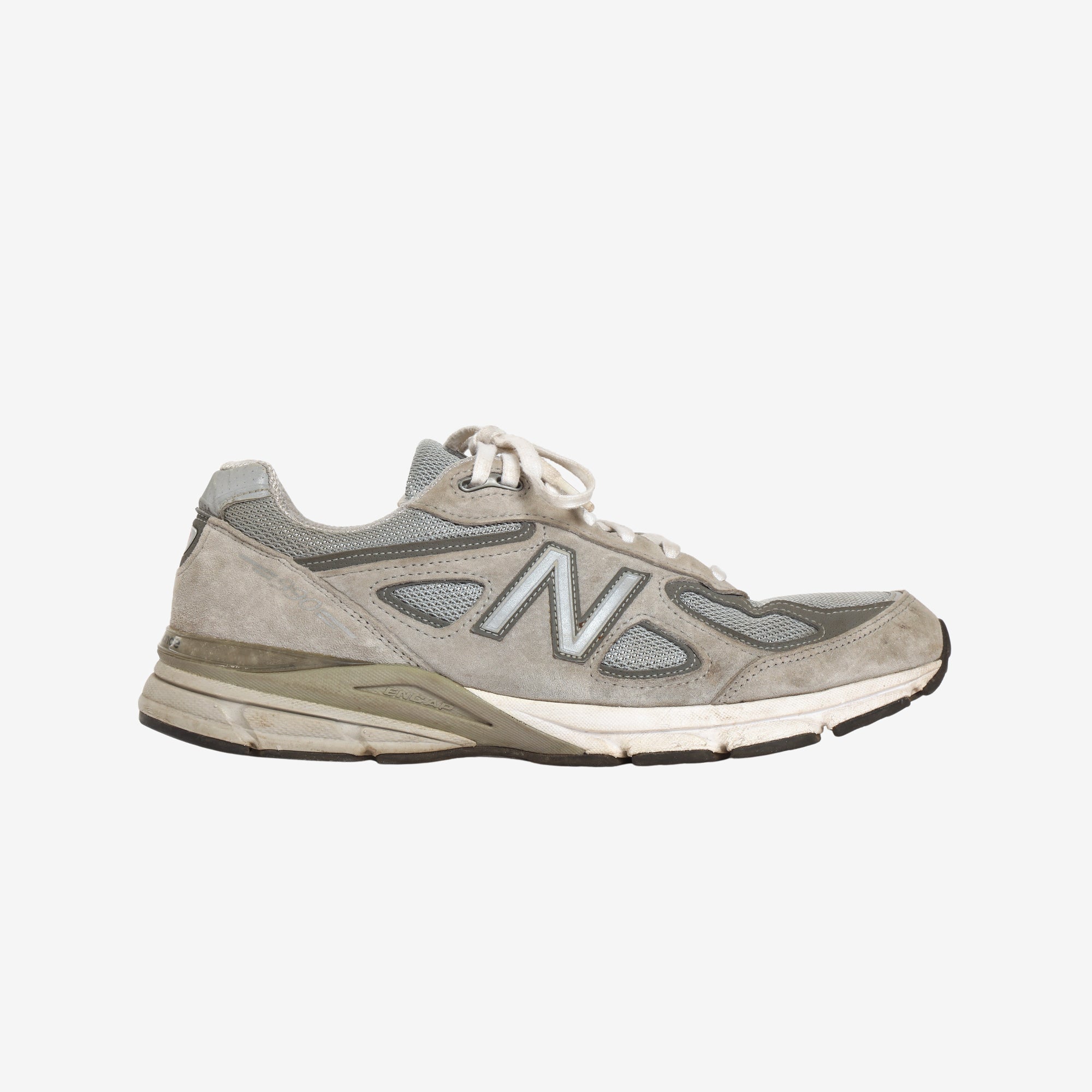 990V4 Sneakers
