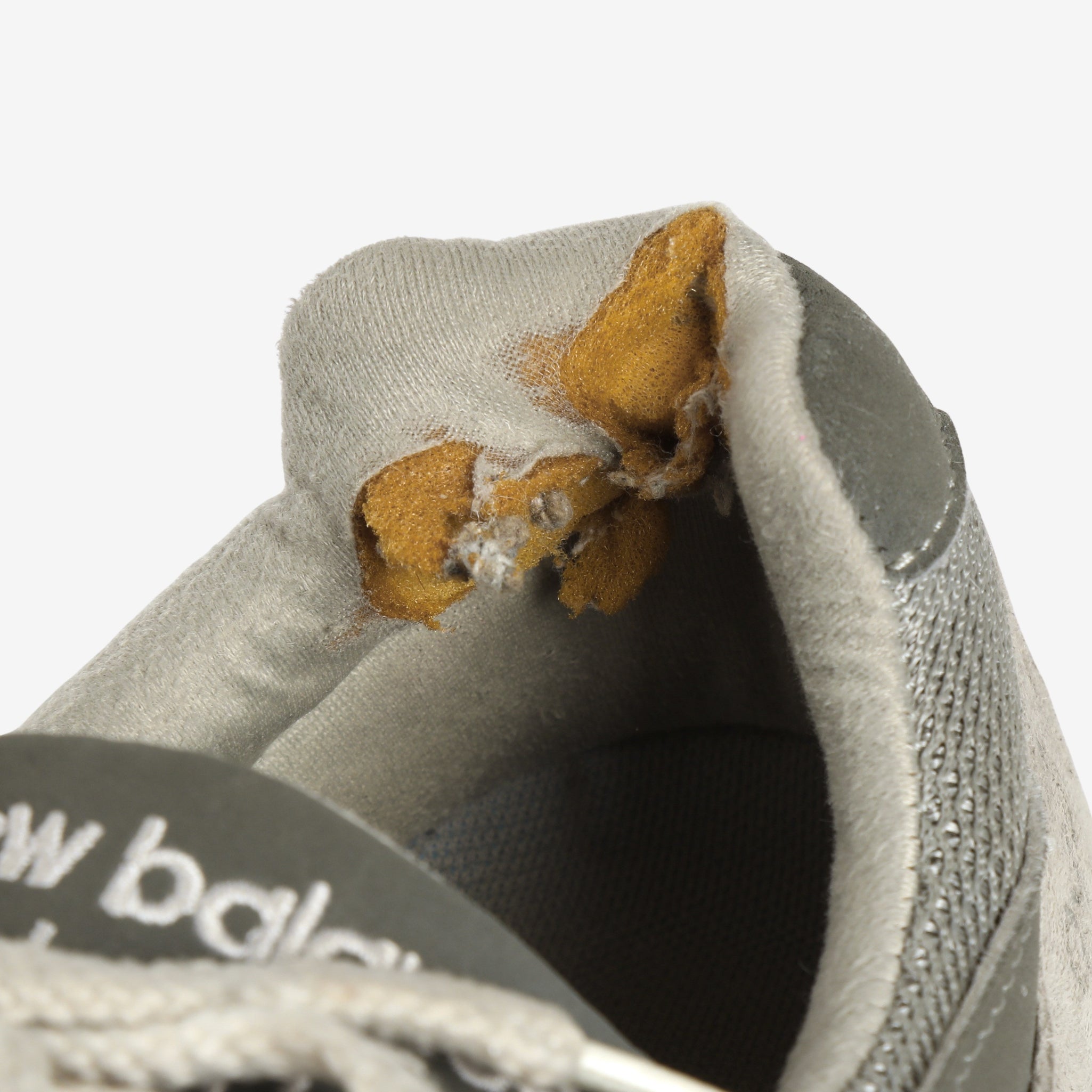 M993GL Sneakers (Vintage)