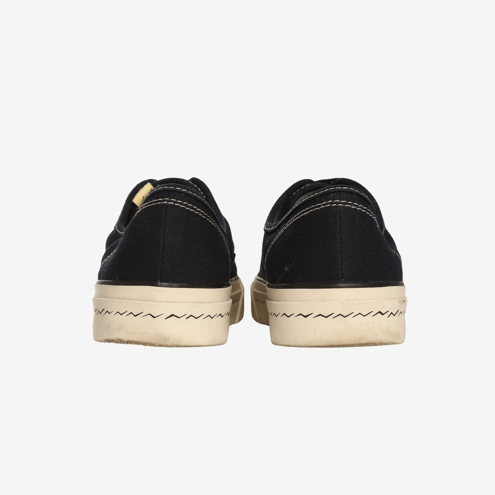 Logan Canvas Sneakers