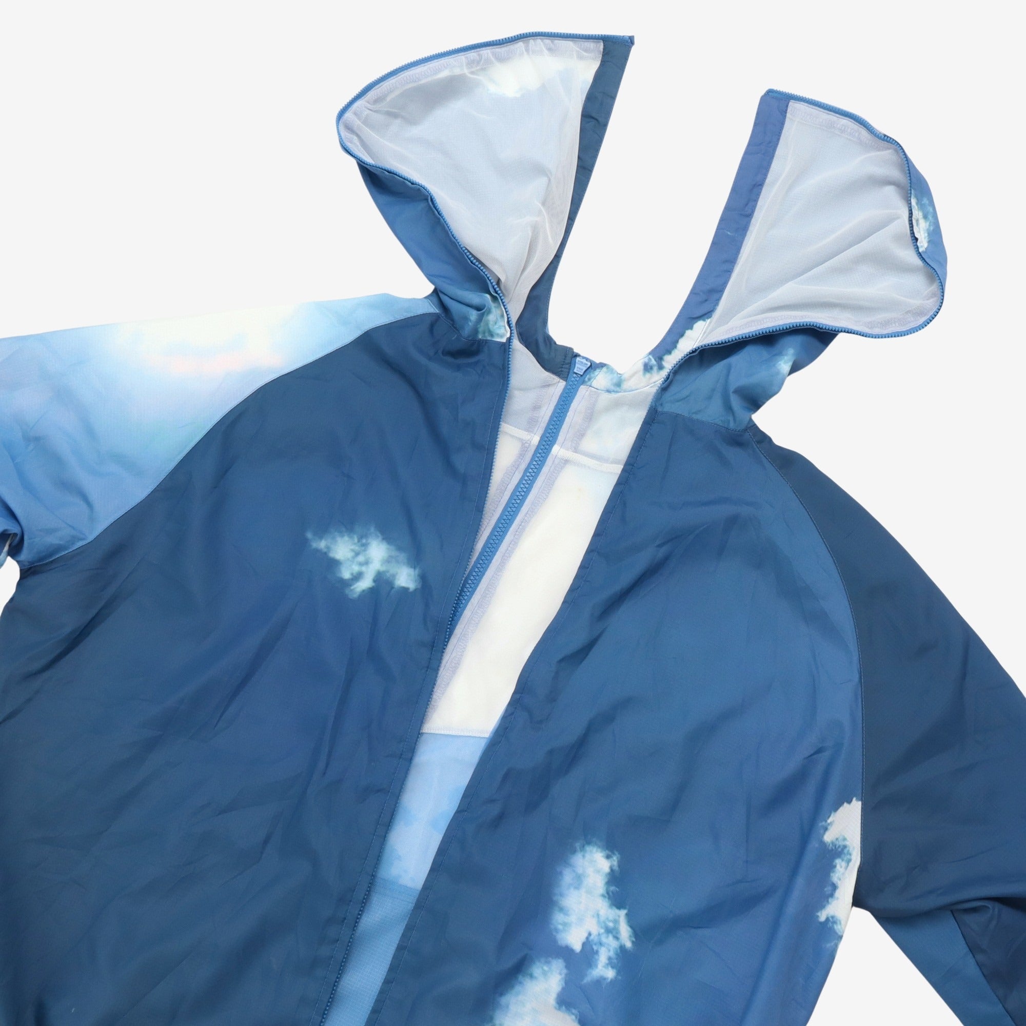Vintage Cloud Windbreaker