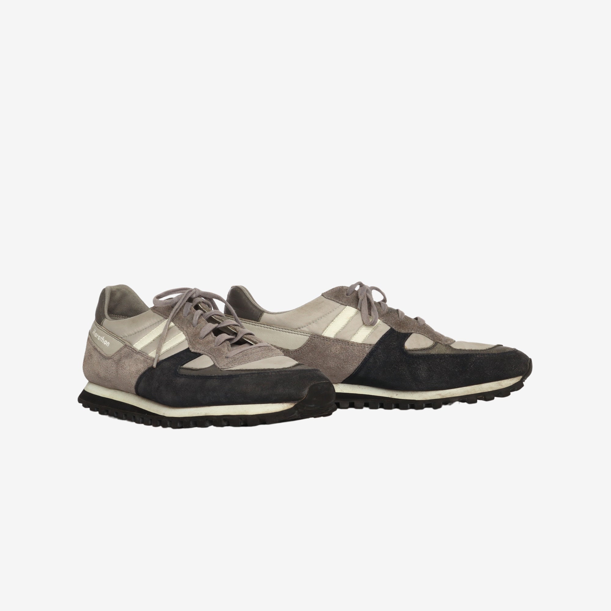 Marathon Sneakers