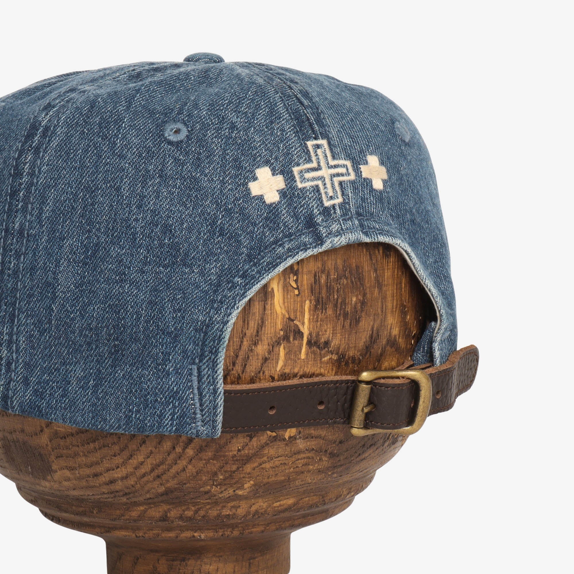 Naiomi Glasses Denim Ball Cap