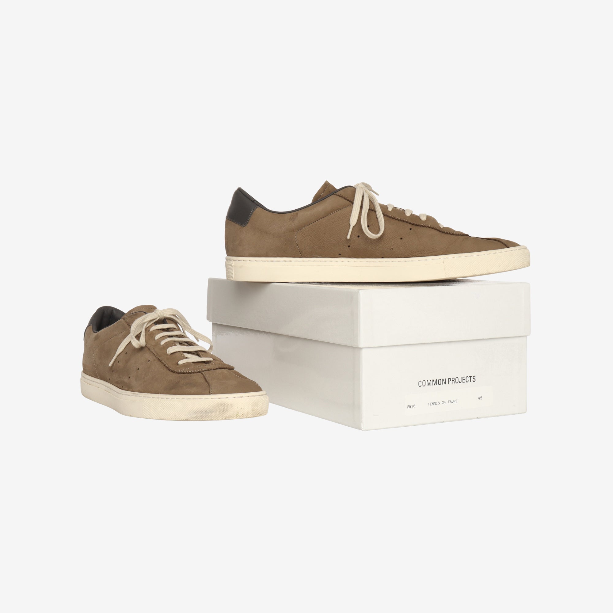 Tennis Nubuck Sneakers