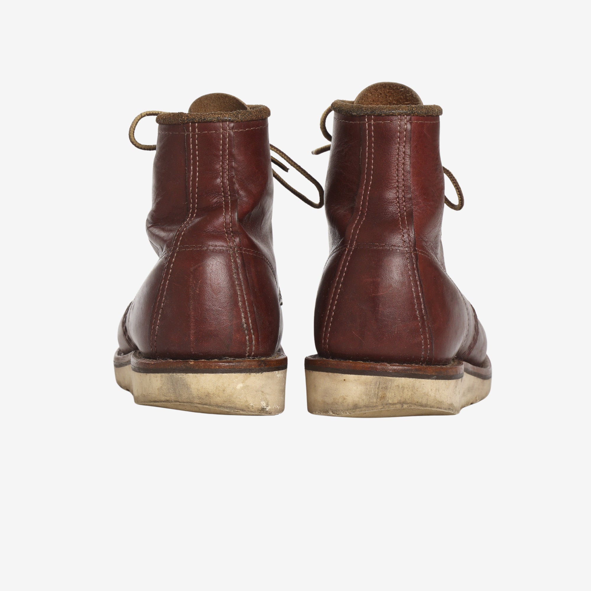 8856 Classic Moc Toe Boots