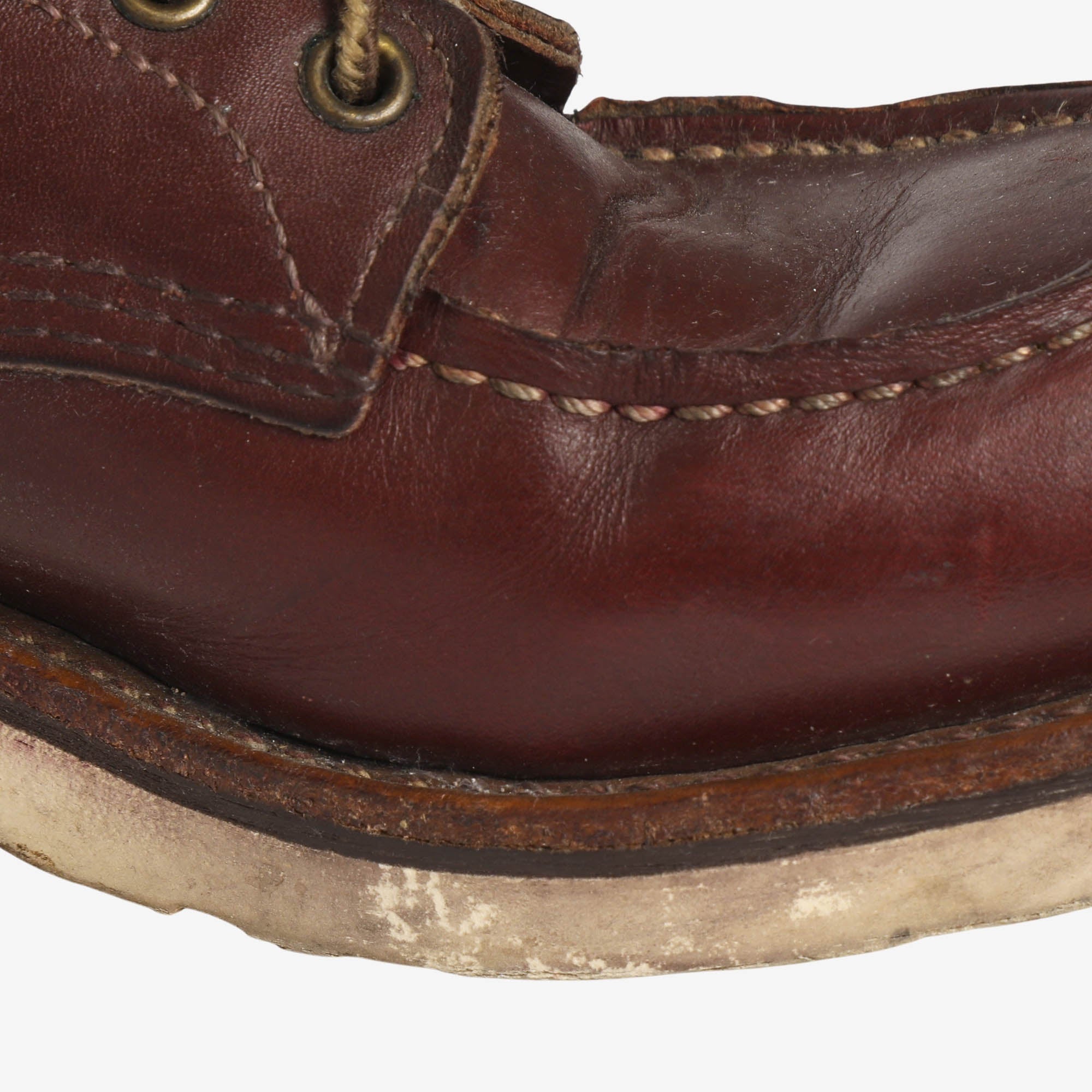 8856 Classic Moc Toe Boots