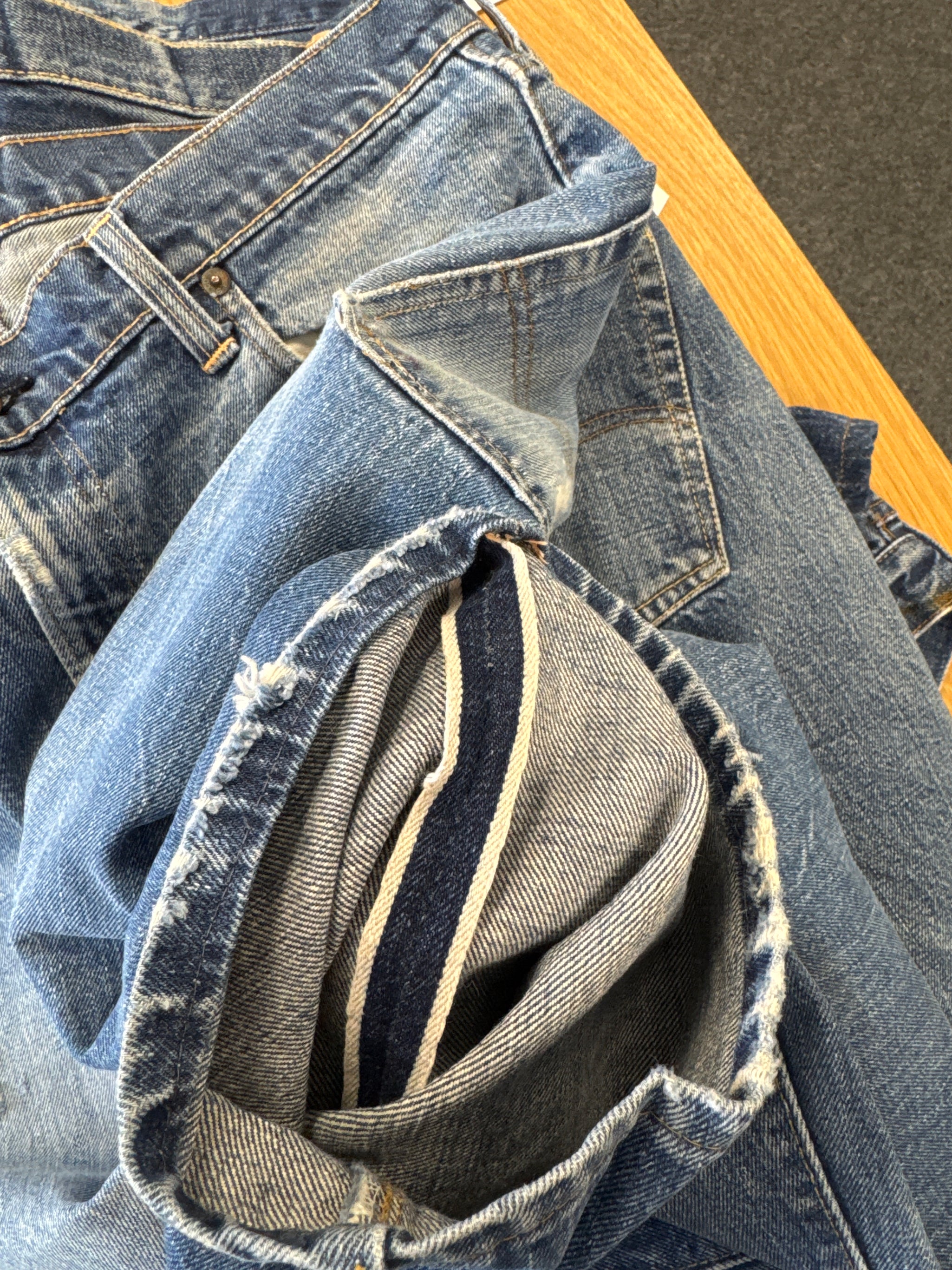 Vintage Selvedge Denim USA (Zip) (36W x 27L)