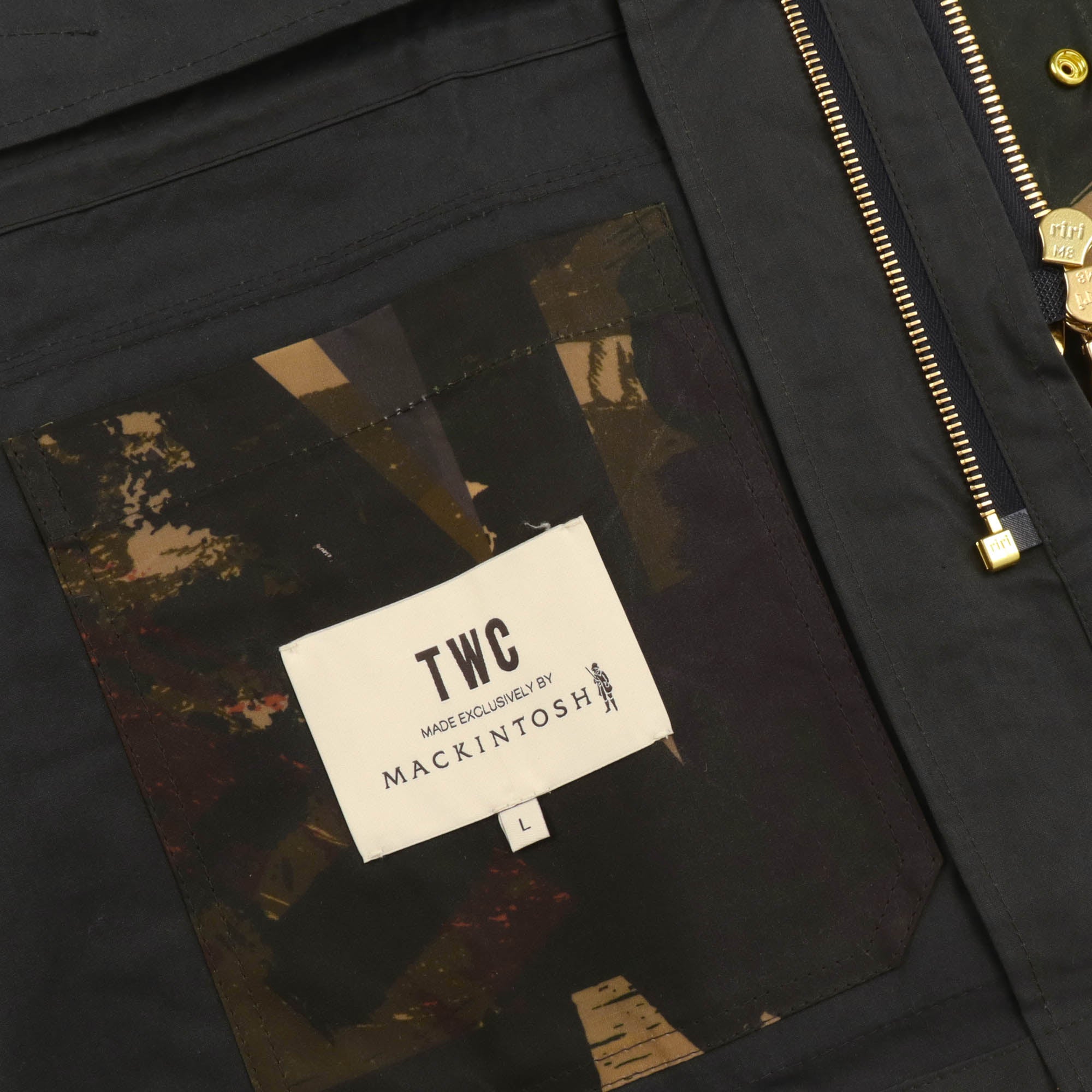 DR Waxed Camo Shell Jacket