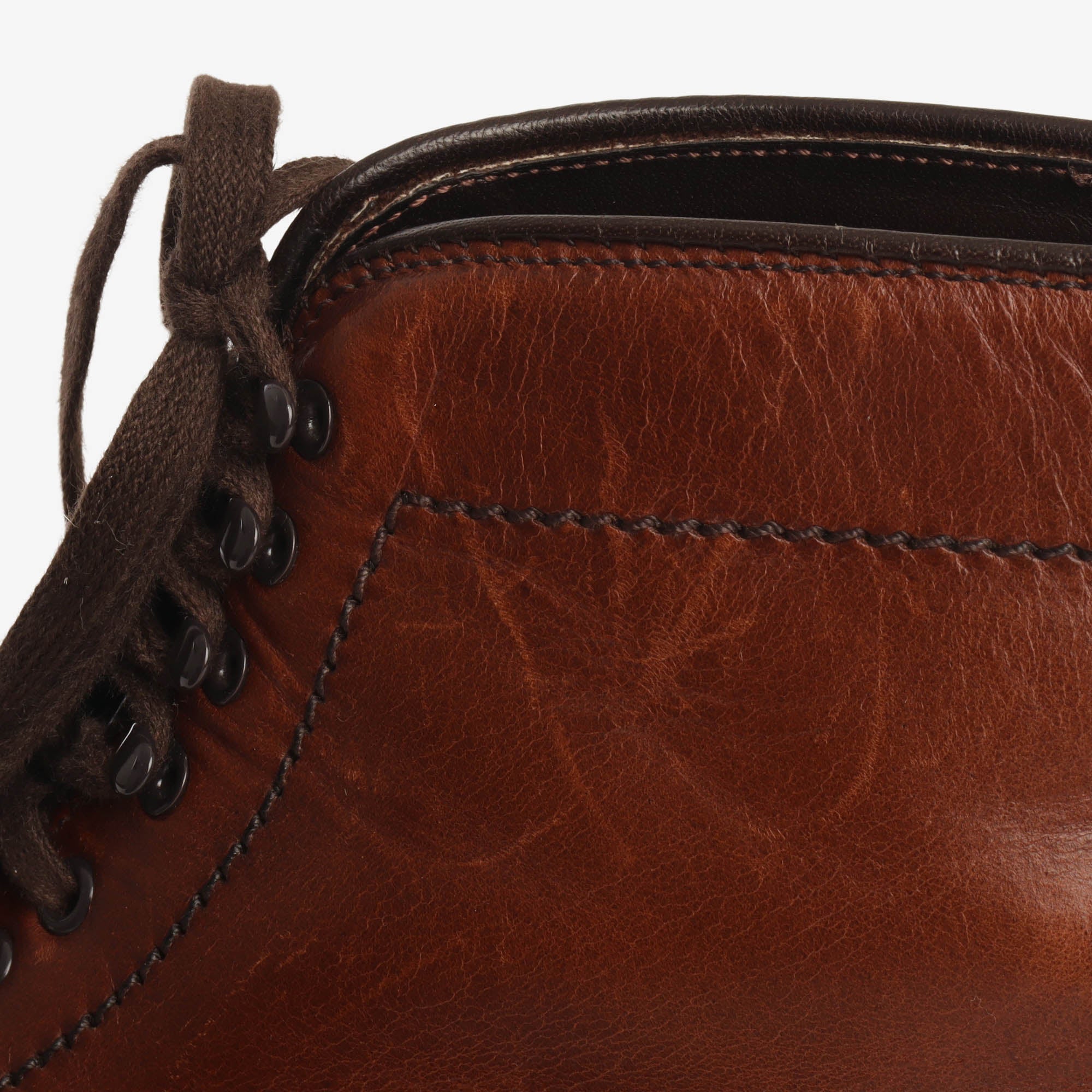45407 Leather Wing Tip Boots