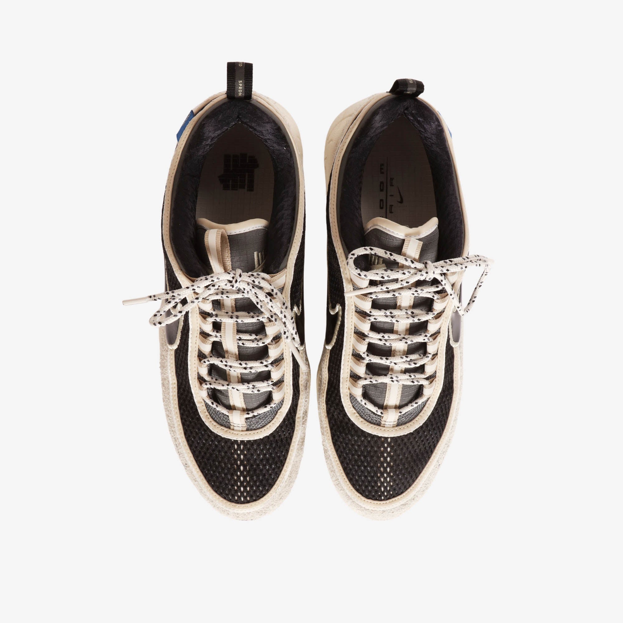 Undefeated Zoom Spiridon Sneakers
