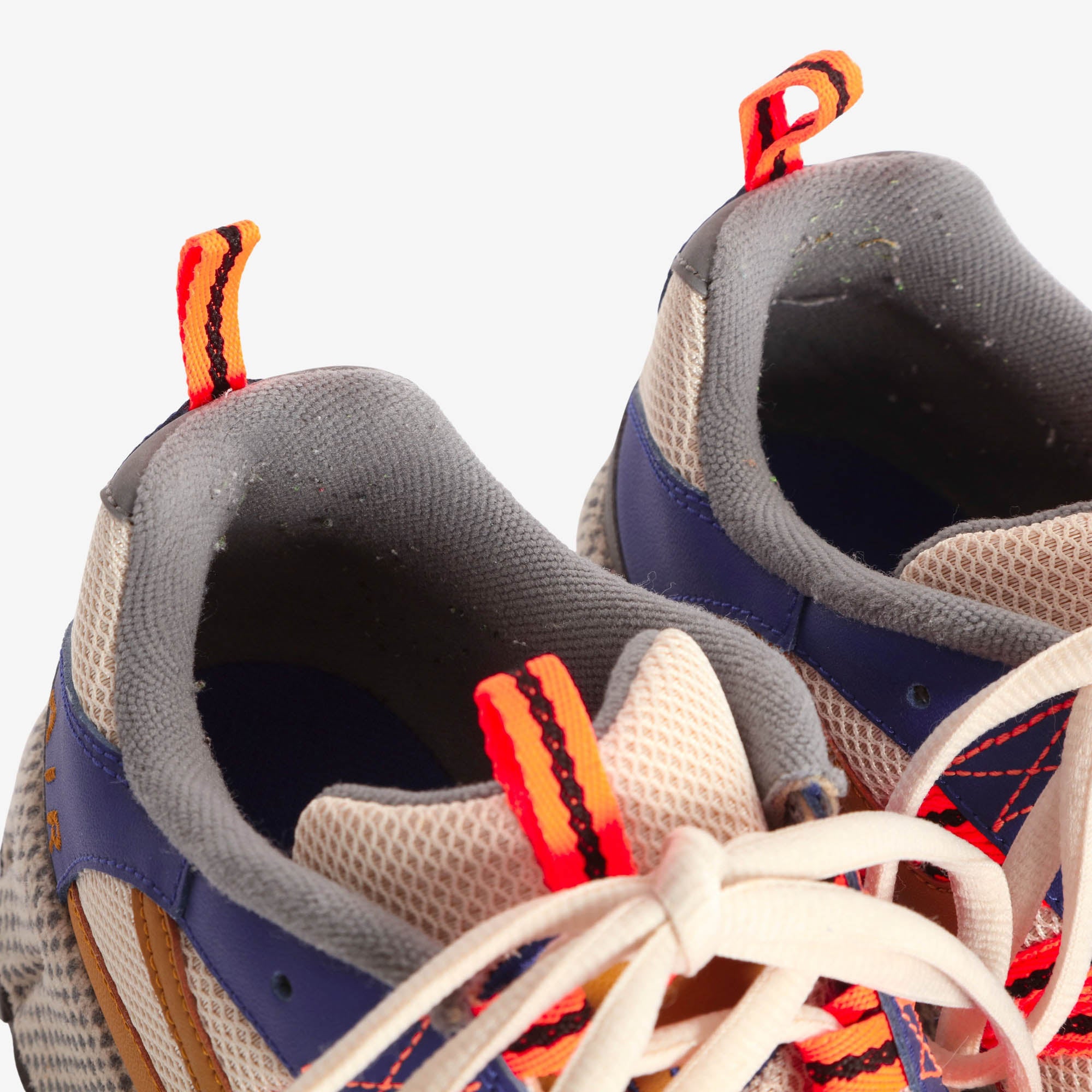 Air Humara Concord Sneakers