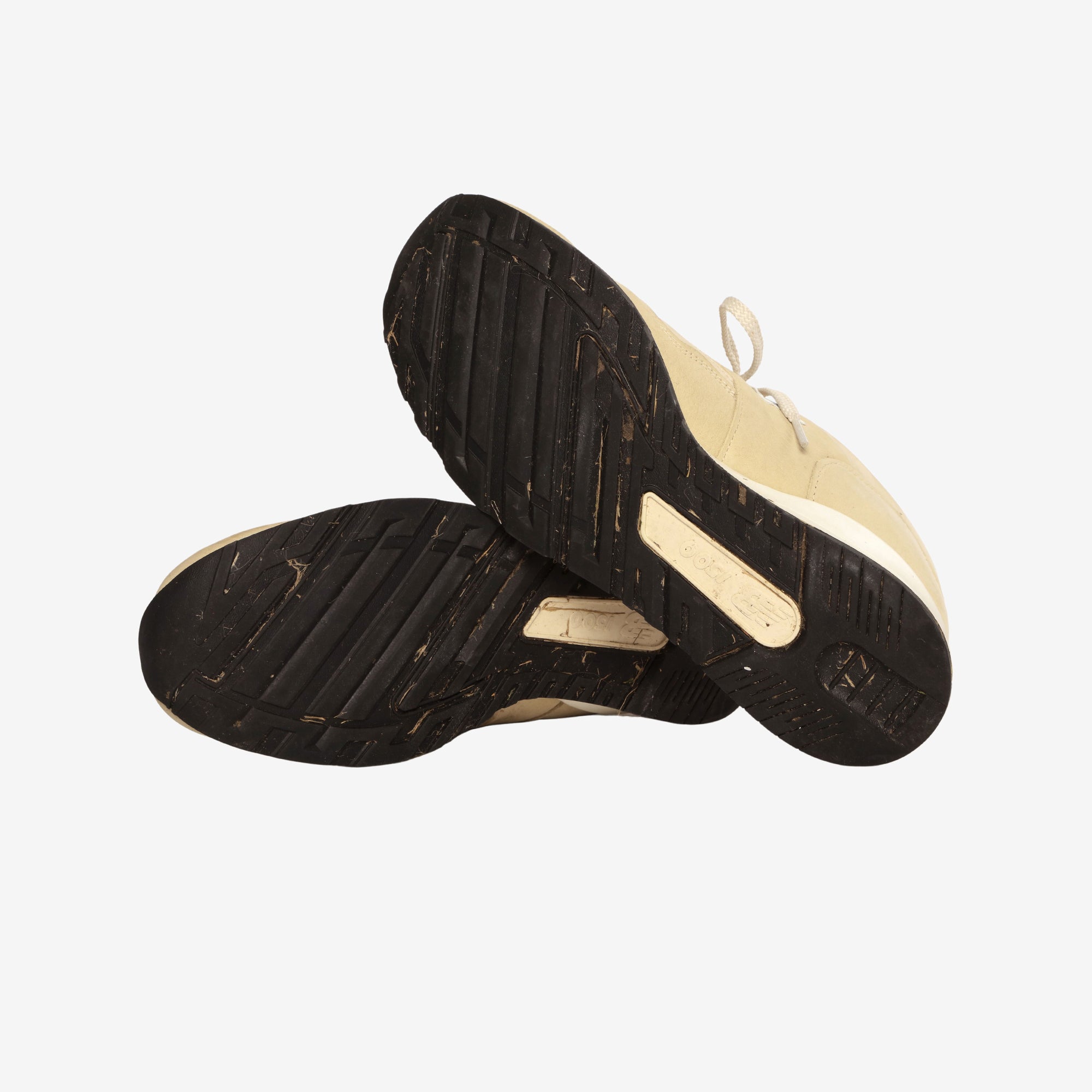 1500 Sneakers UK (Pop Trading)