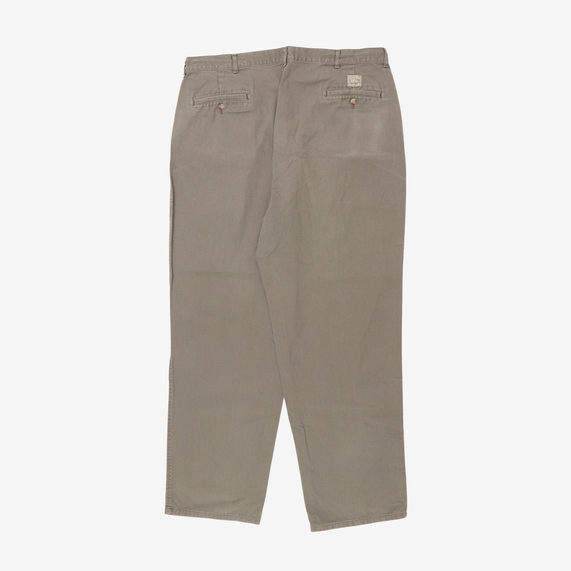 Relaxed Fit Pleated Trouser