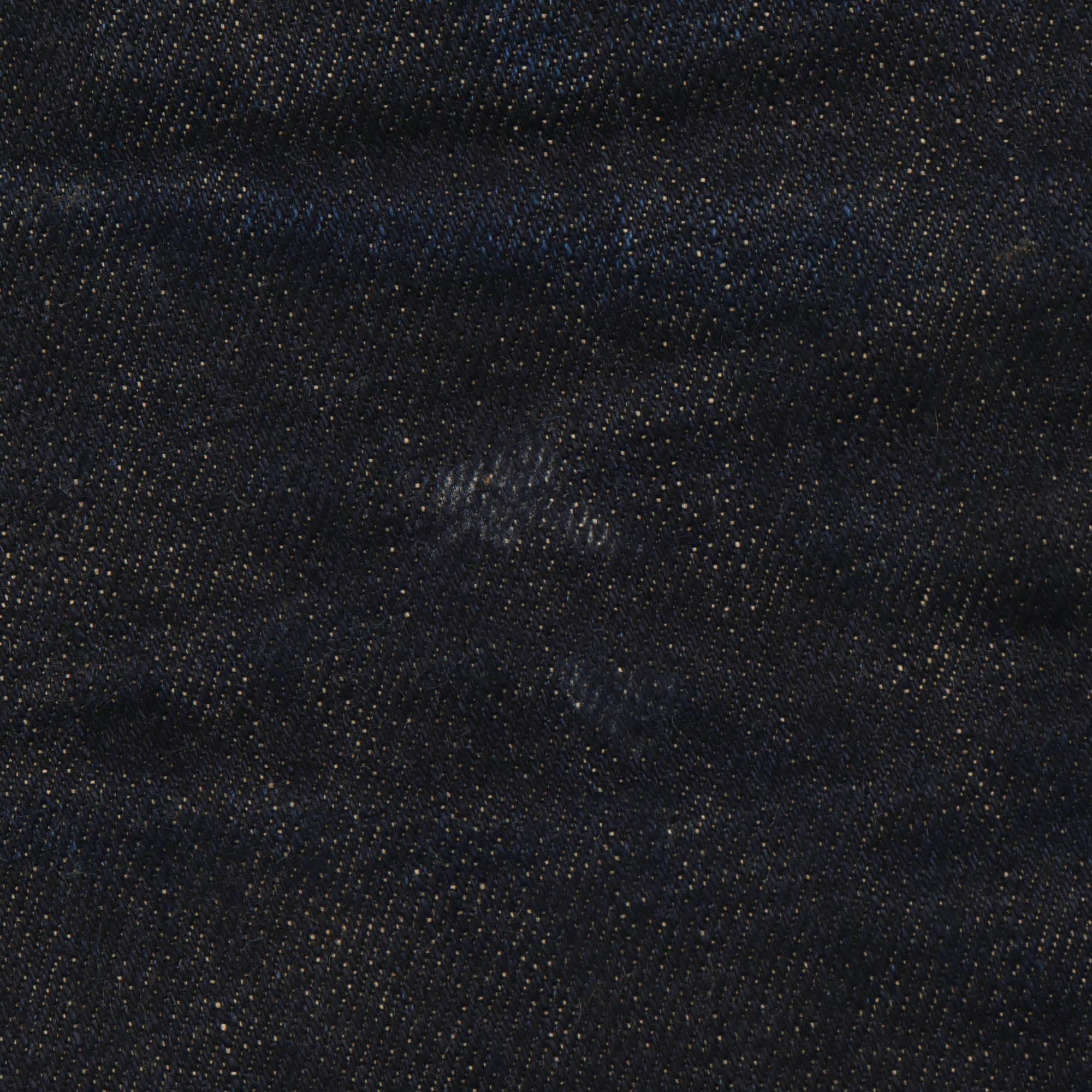 15.7oz Slim Tapered Selvedge Denim (33W X 33L)