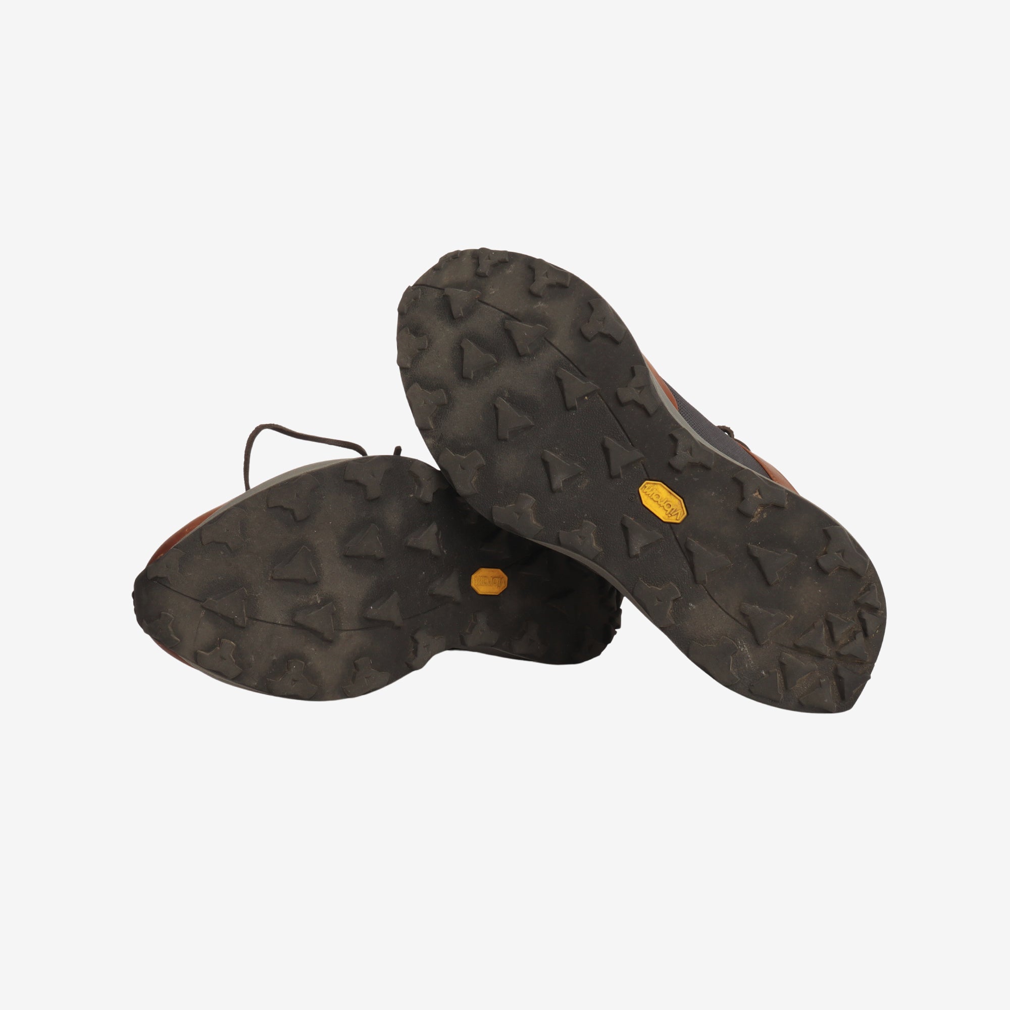 Aerial Patine Running Shoe