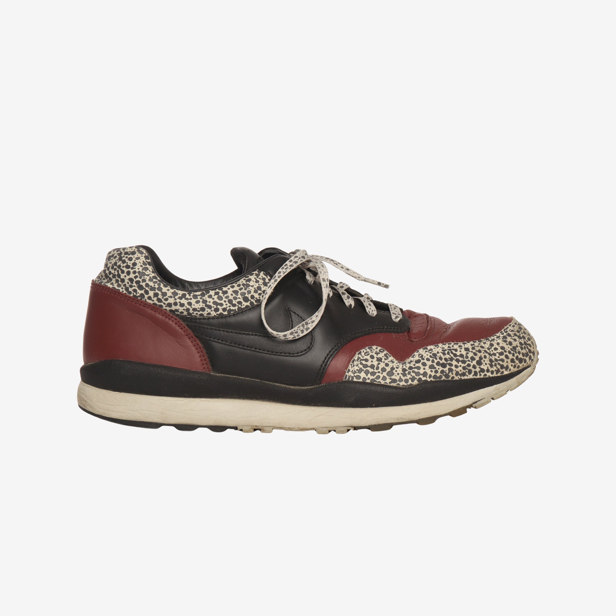 Safari Premium Sneakers