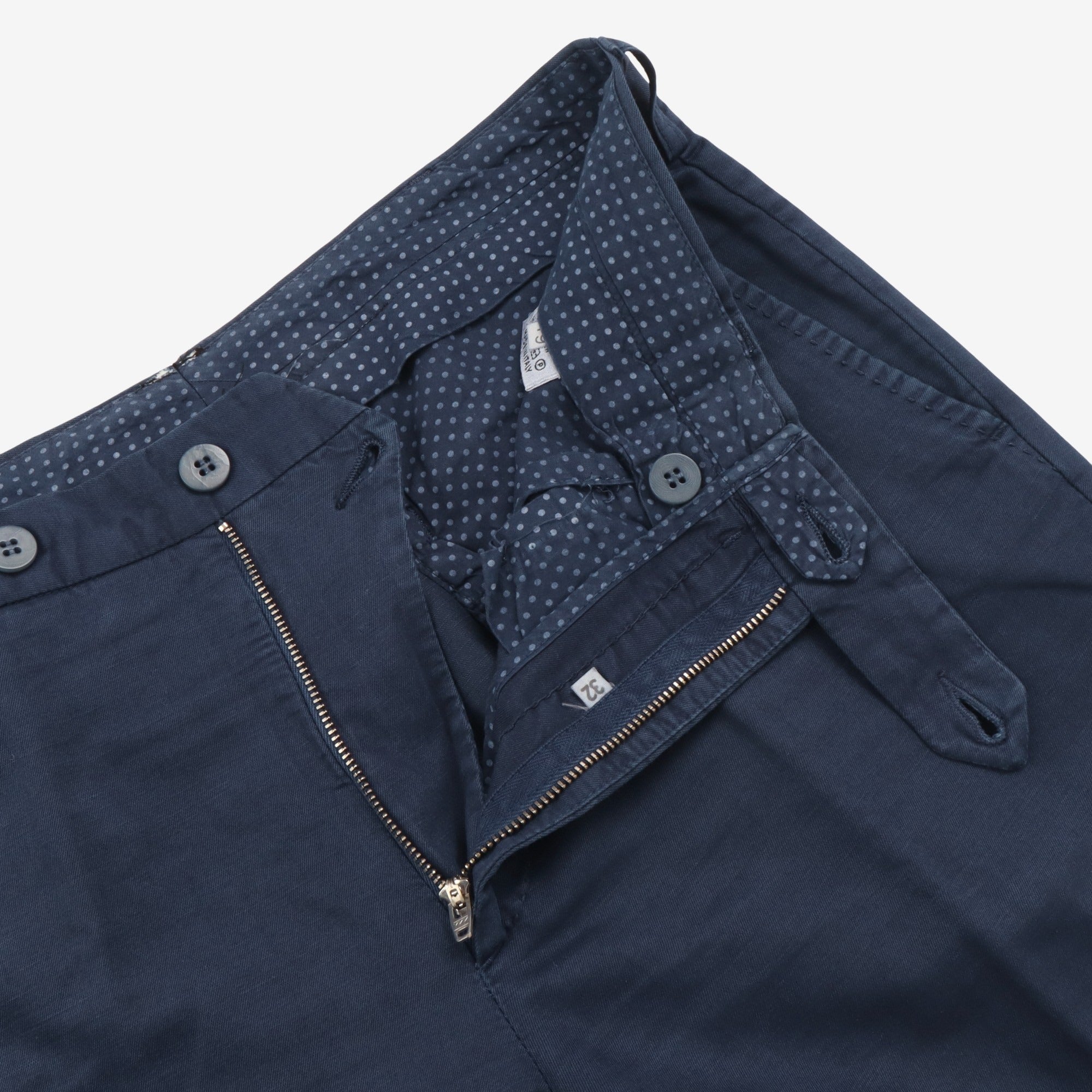 Flat Front Chinos (30W X 32L)