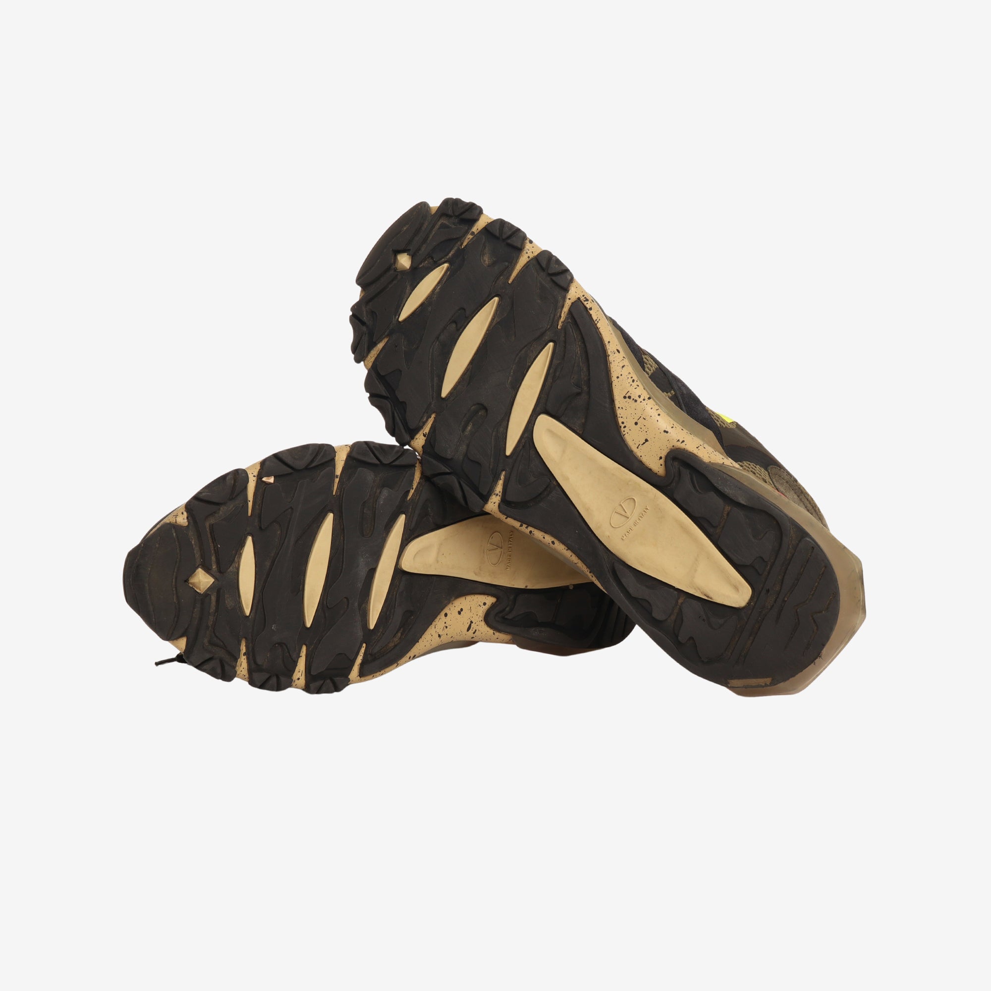 Garavani Bounce Camo Sneakers