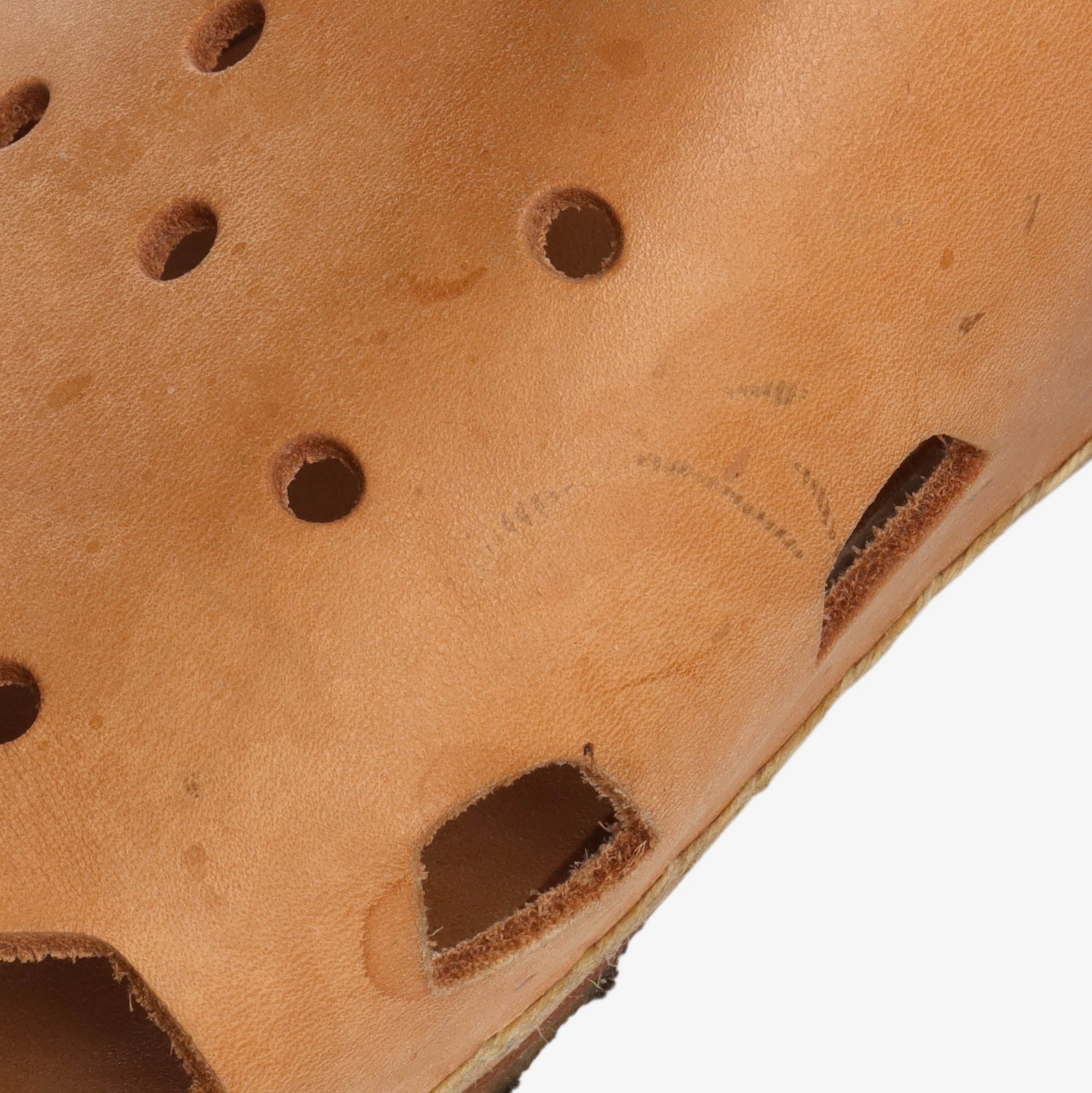MIP-18 Crocs
