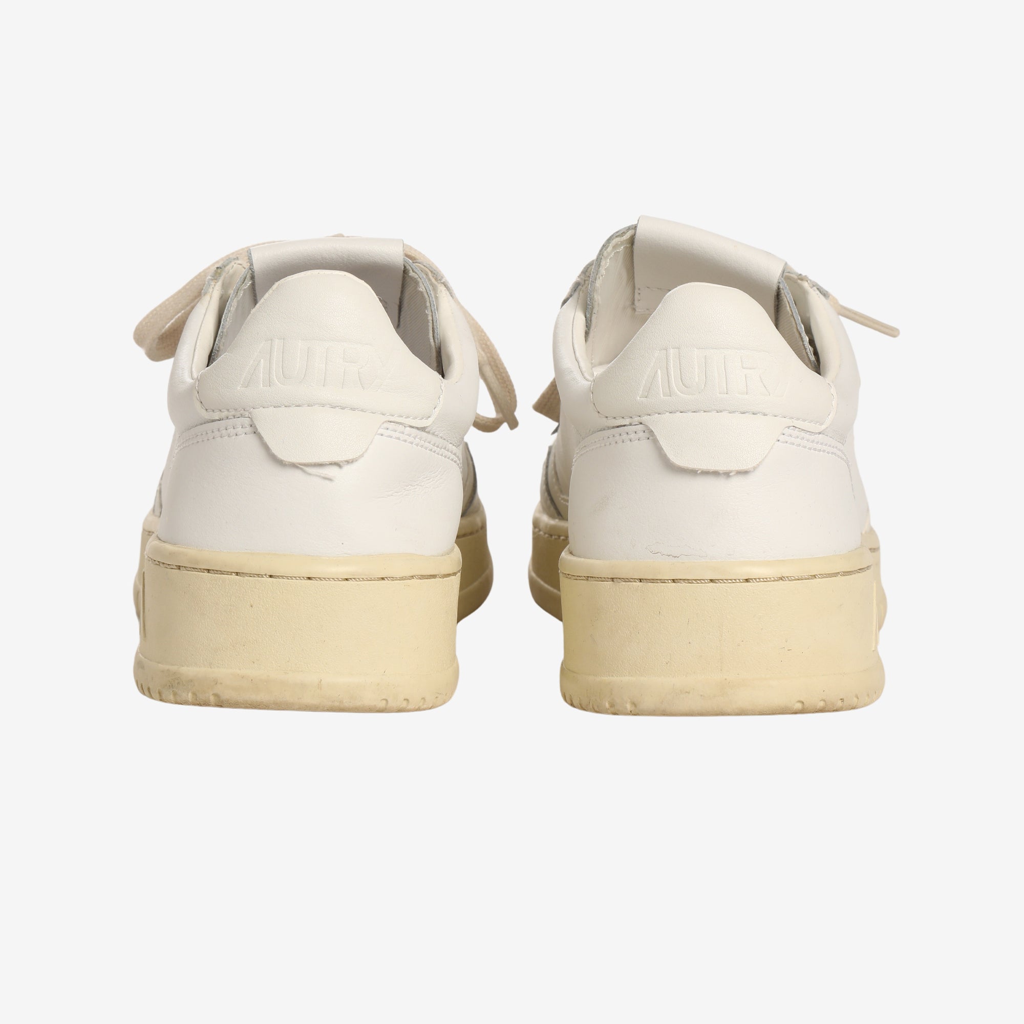 Medalist Low Trainer