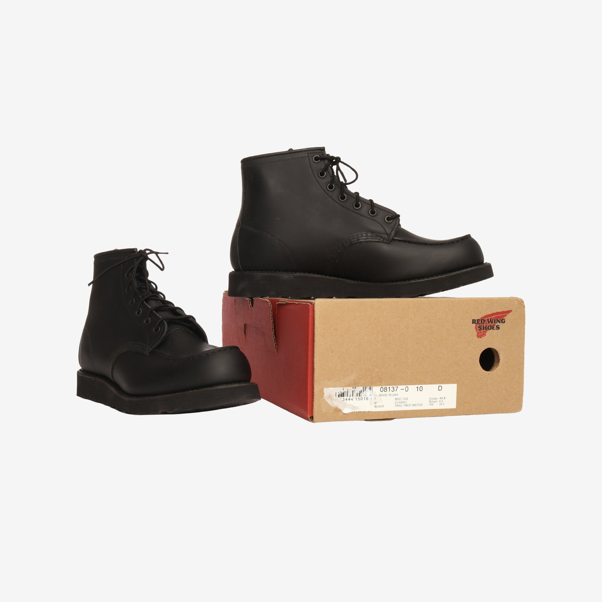 8137 Classic Moc Toe Boots
