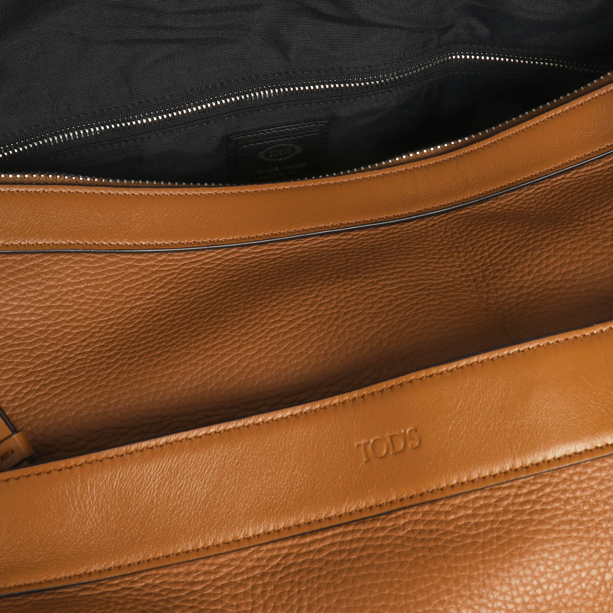 Grained Leather Holdall Bag