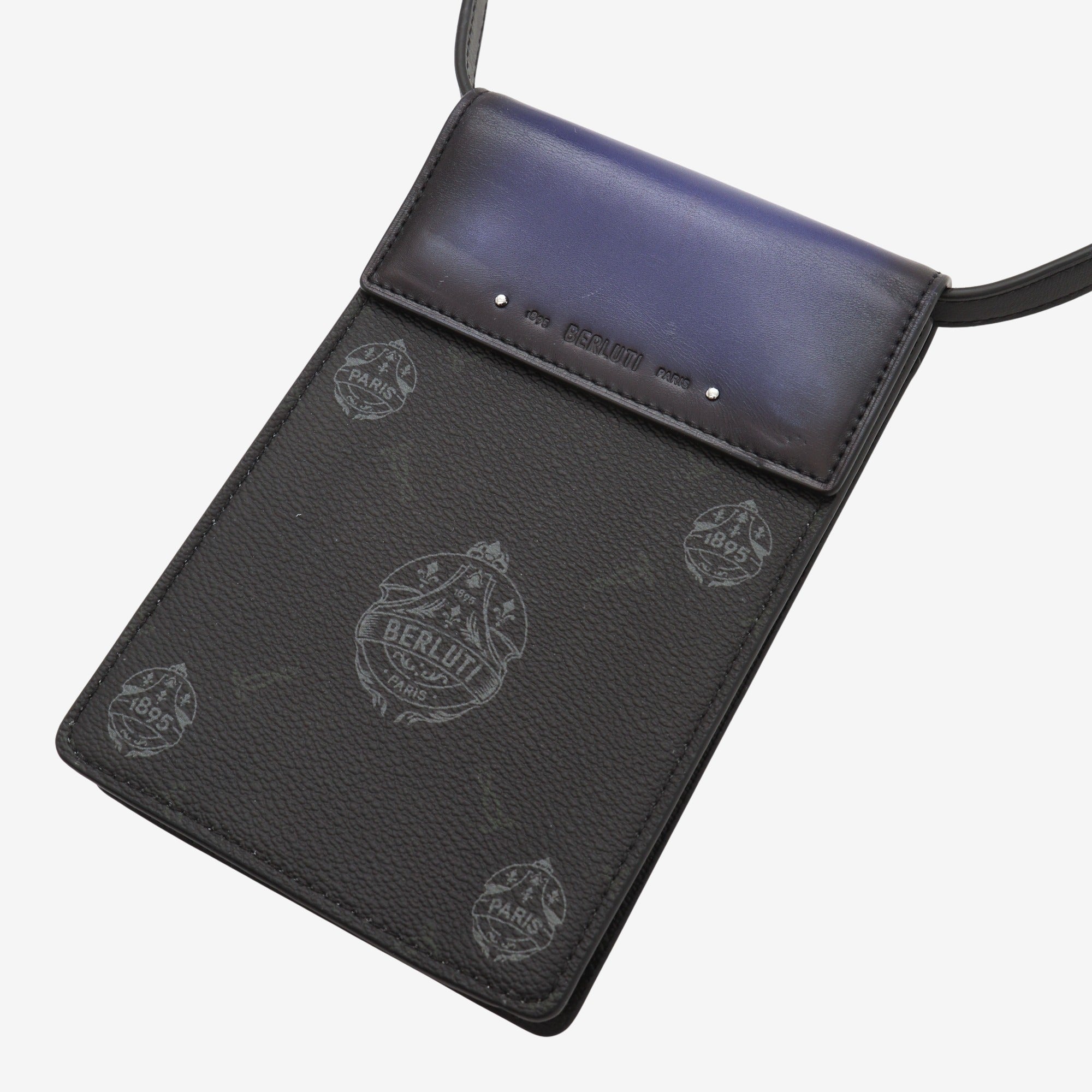 Traveler II Crossbody Bag