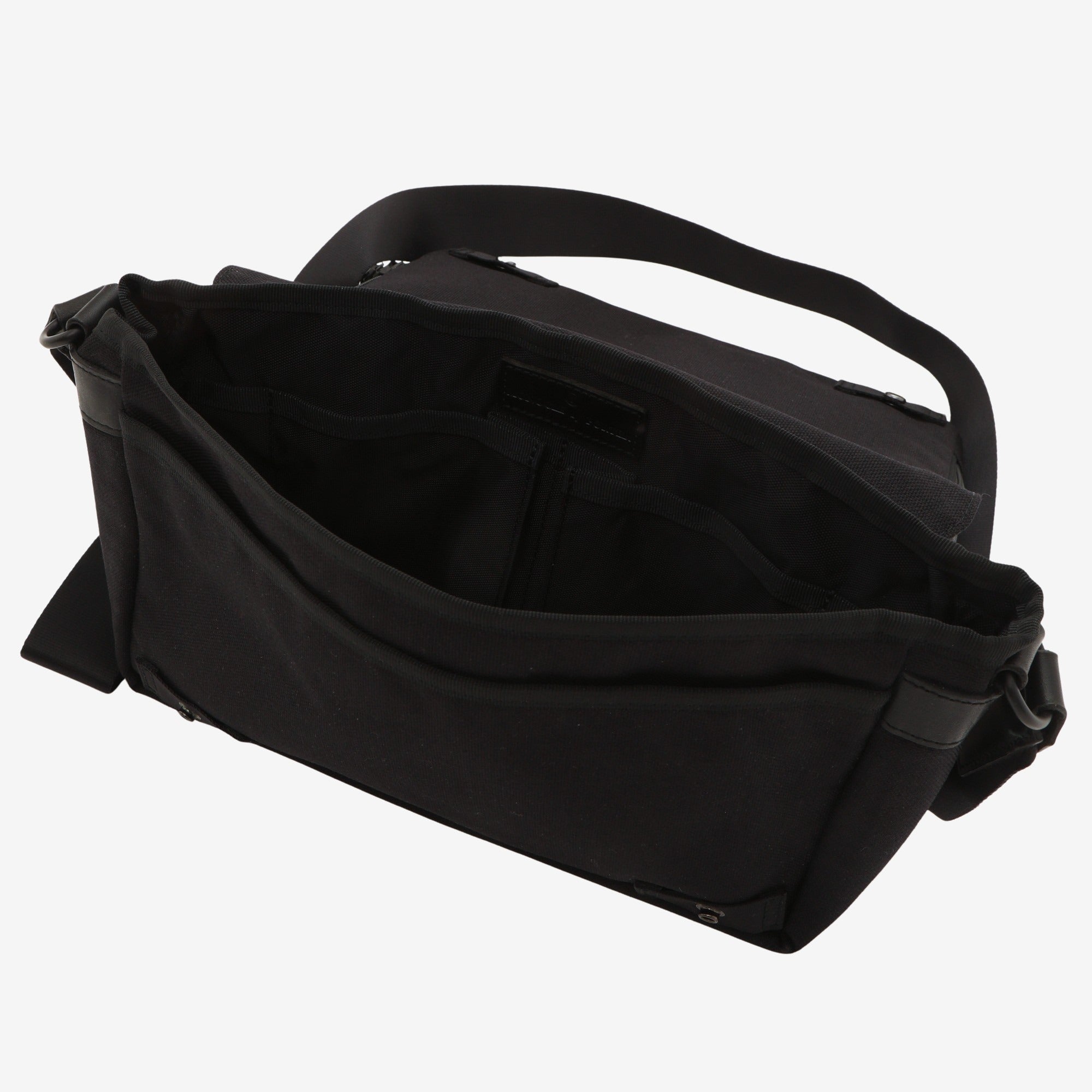 Monocle Shoulder Bag