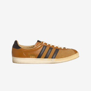 Vintage Olympia Sneakers