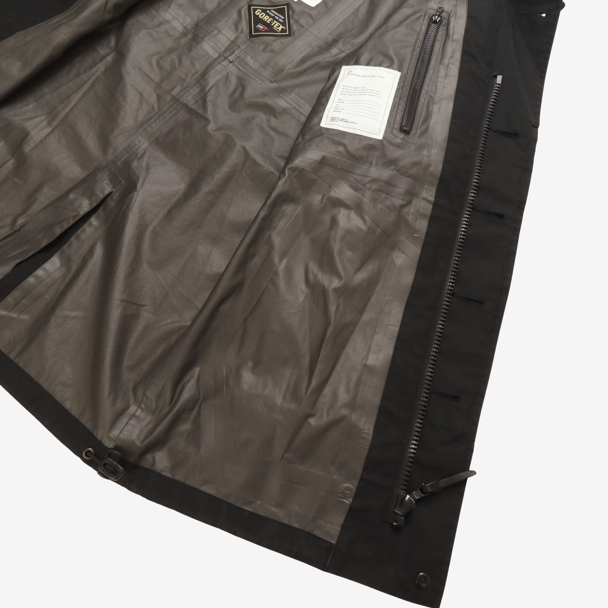 Goretex Trench Coat