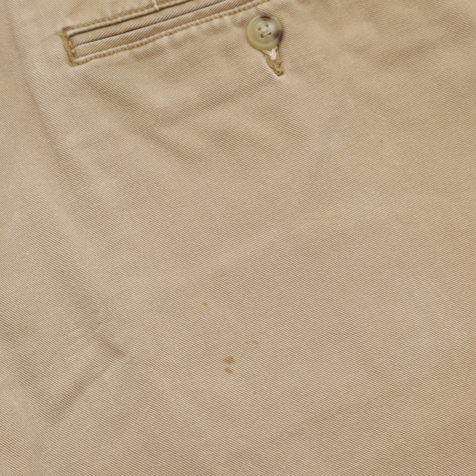 Classic Fit 9" Chino Shorts
