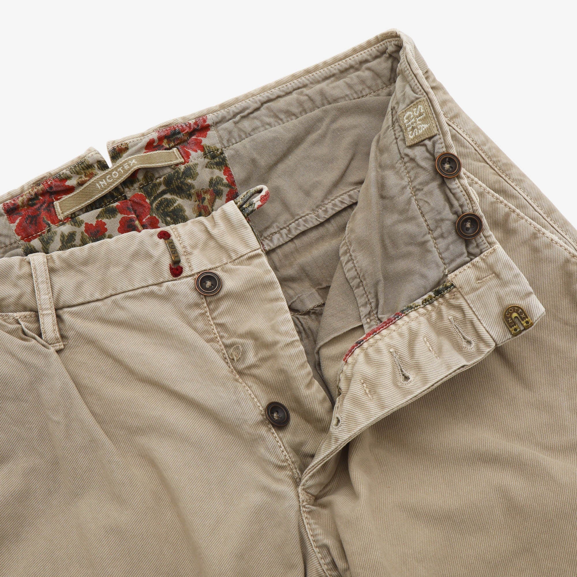 Chinos
