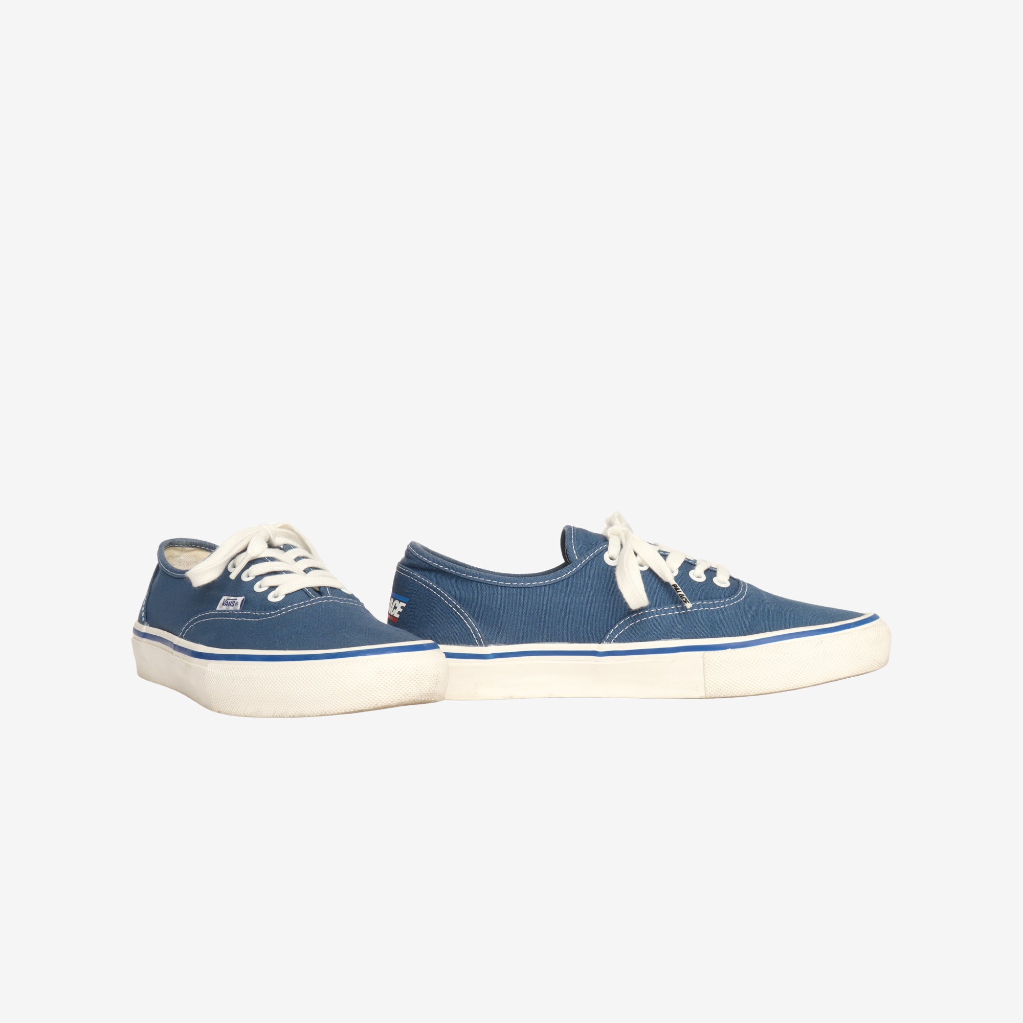 Palace Authentic Low Top