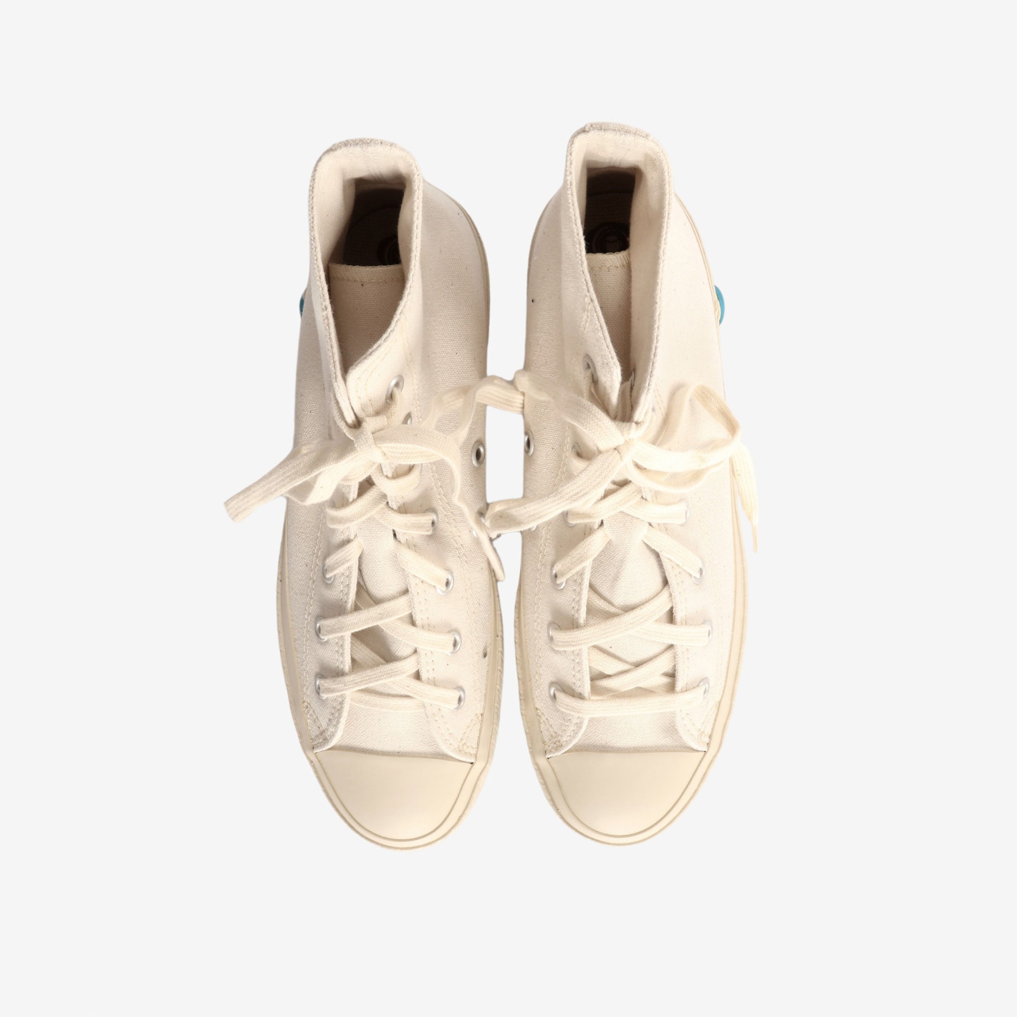 01JP Hi Top Sneakers