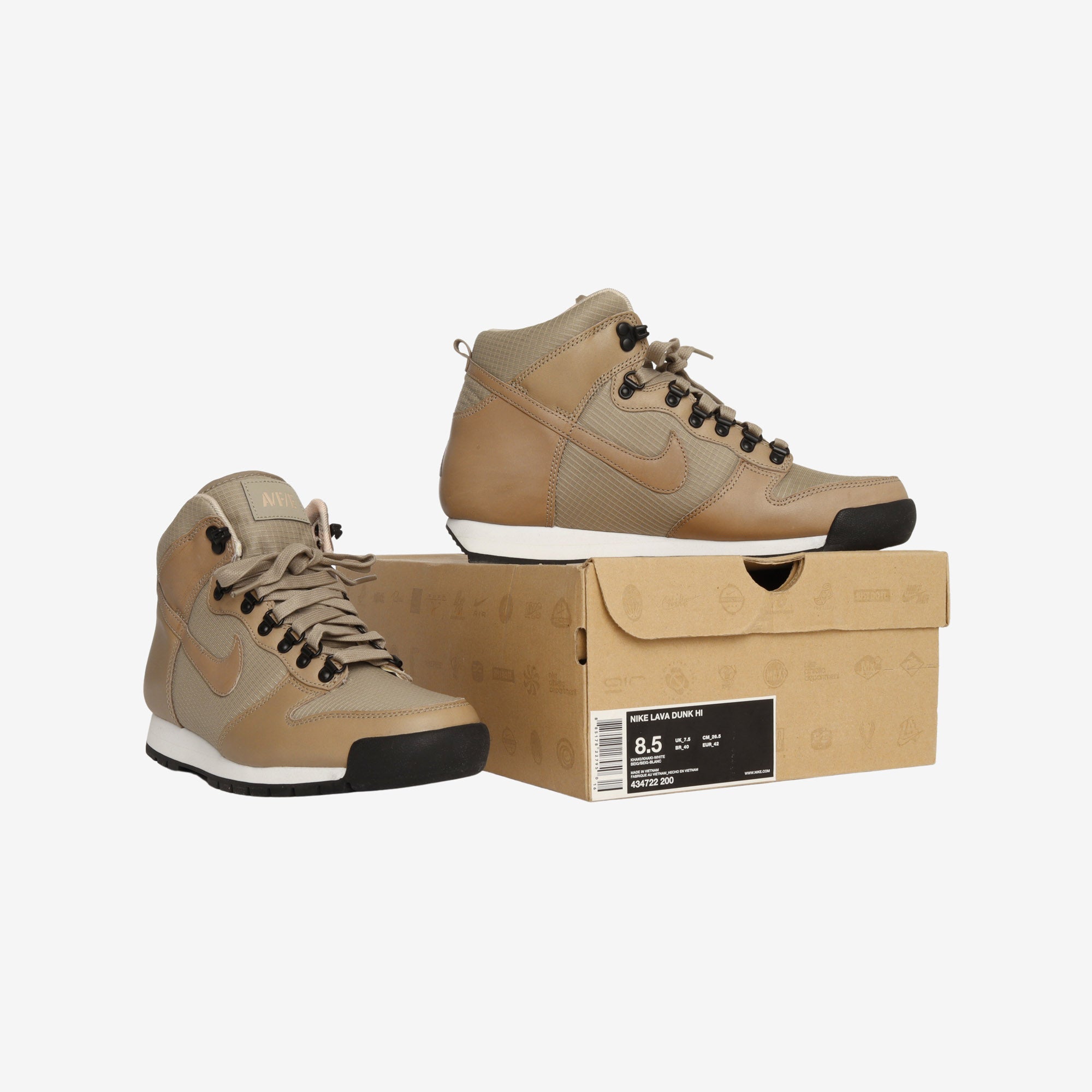 ACG Lava Dunk Hi Sneakers