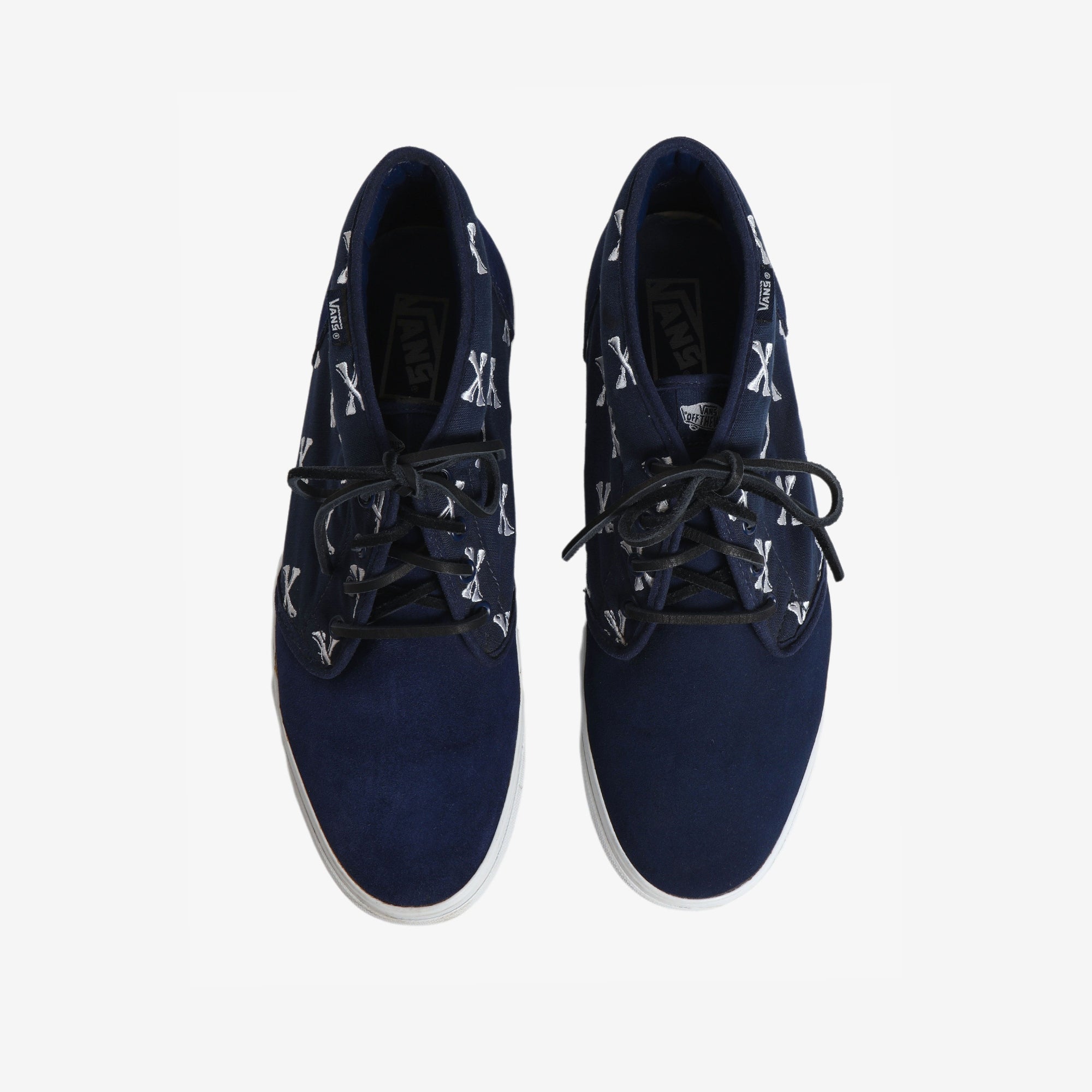 Vans chukka wtaps hotsell
