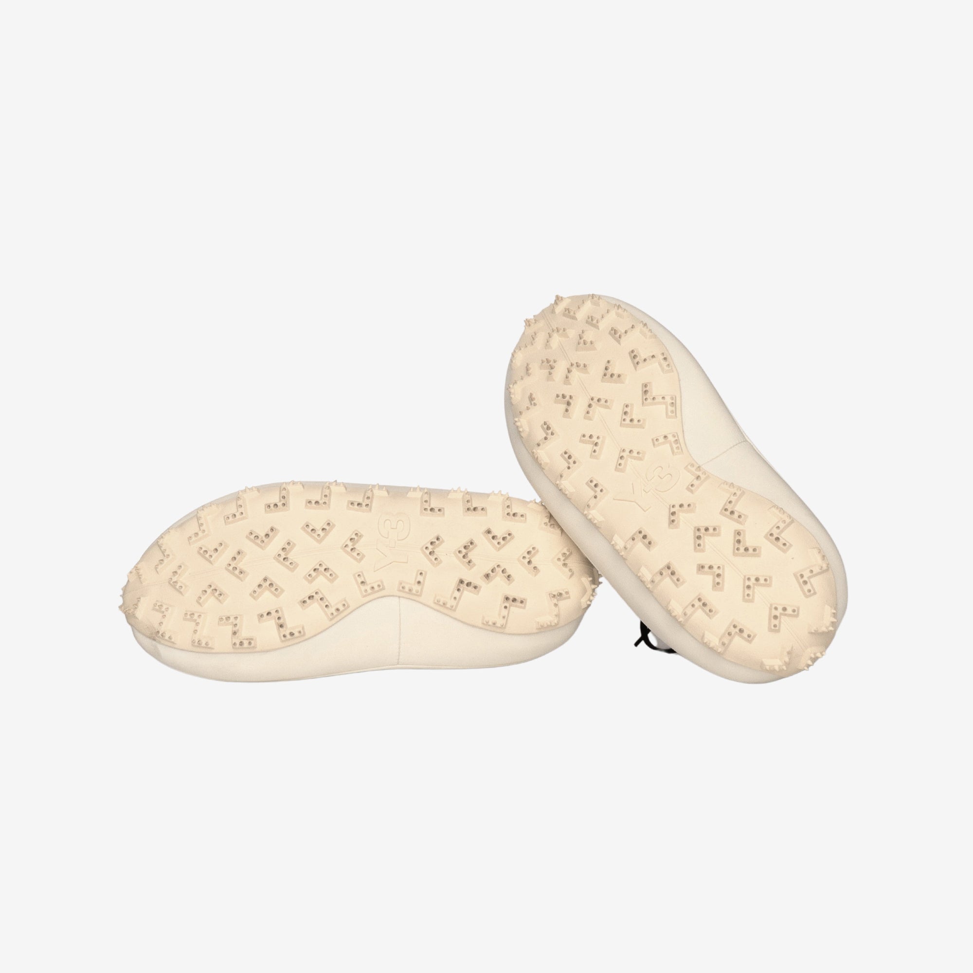 Makura Sneakers