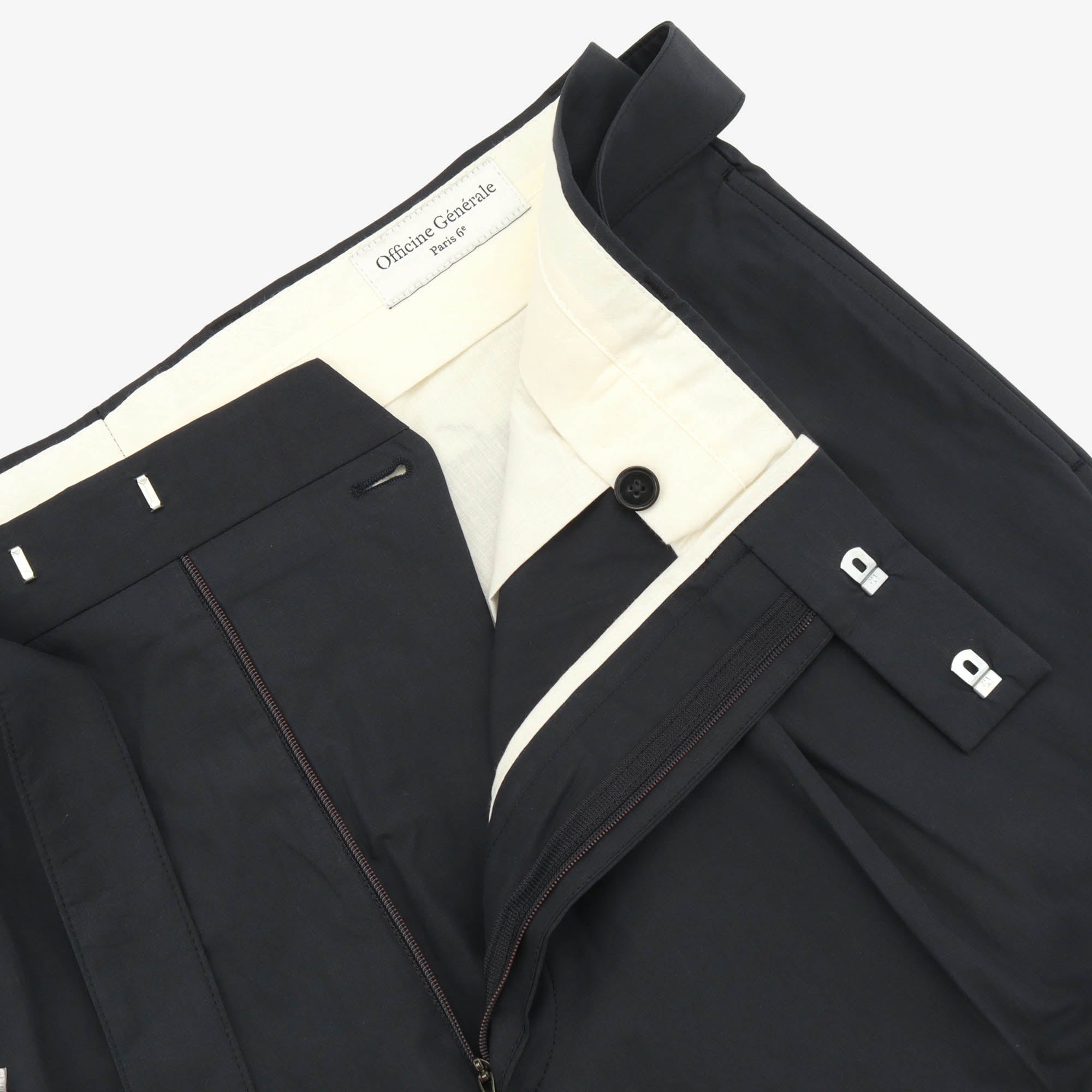 Hugo Pleated Pants (36W X 28.5L)