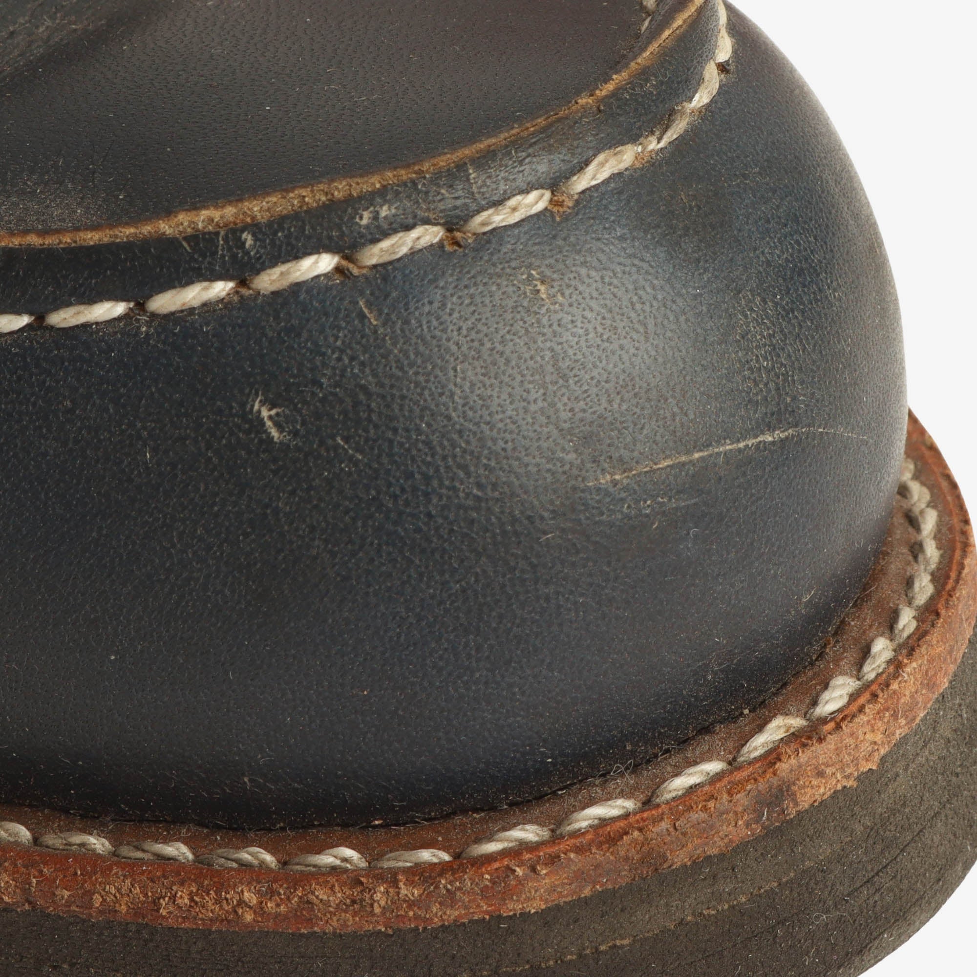 8882 Classic Moc Toe Boots