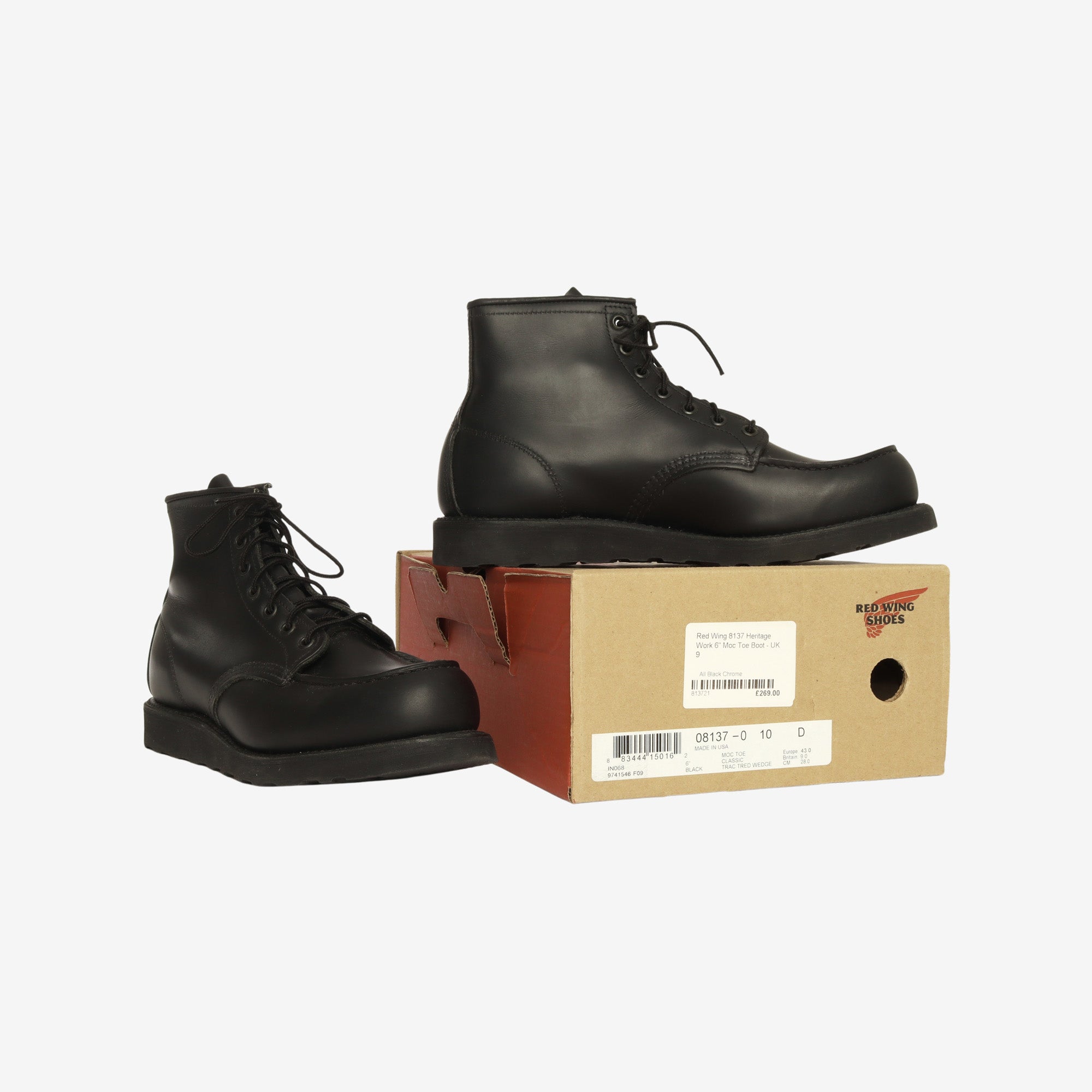 8137 Classic Moc Toe Boots