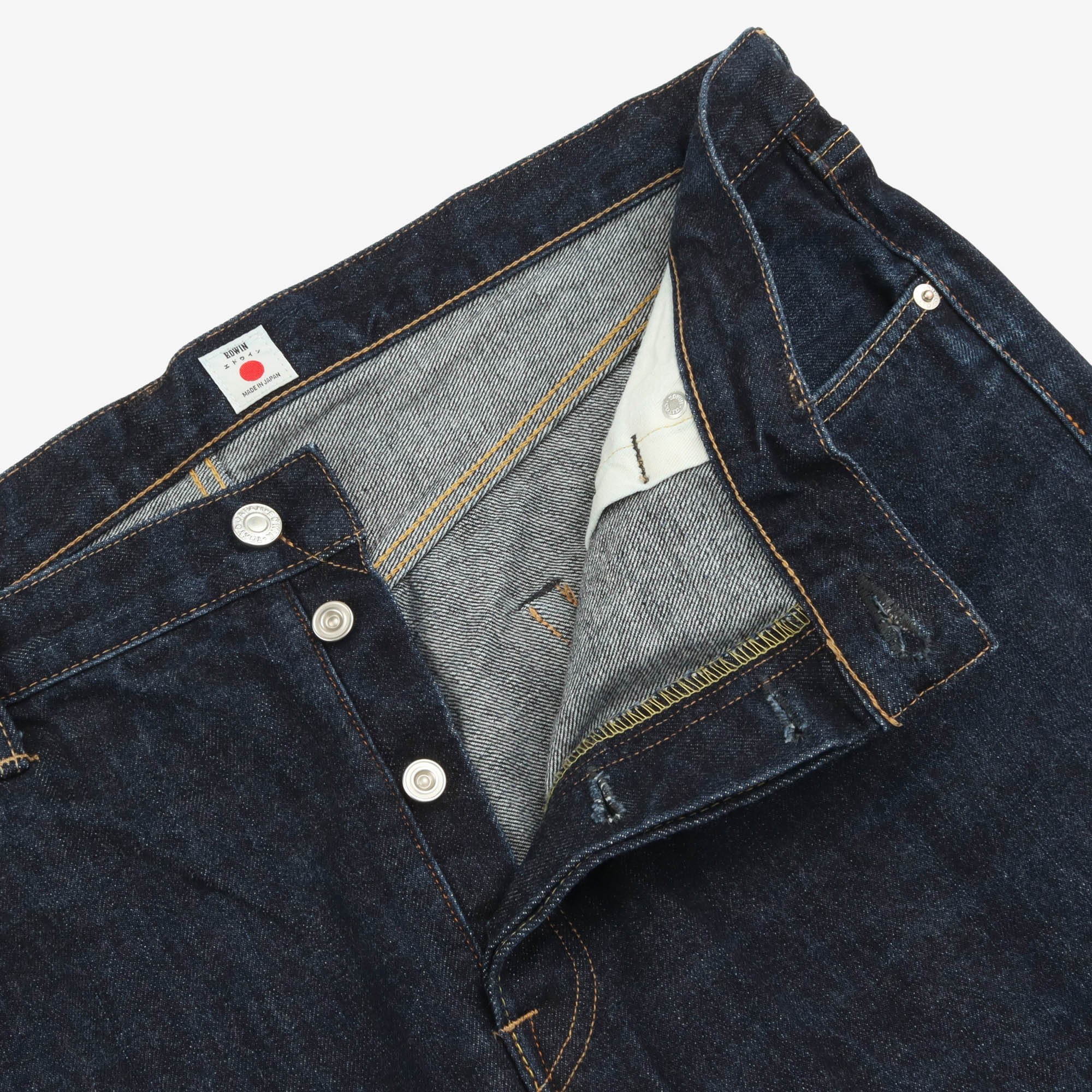 EEU33 Tapered Denim (38W X 34L)