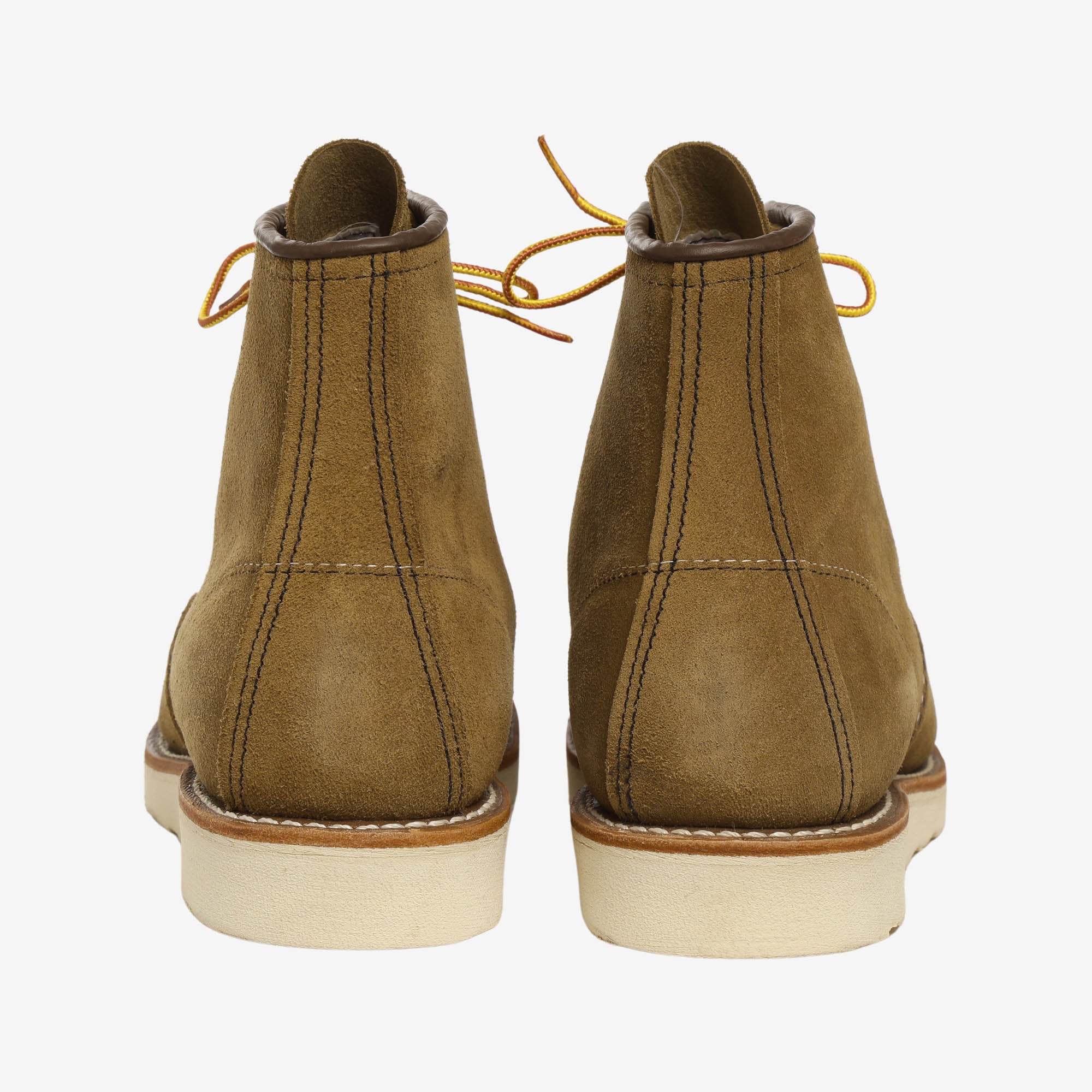 8881 Classic Moc Toe Boots