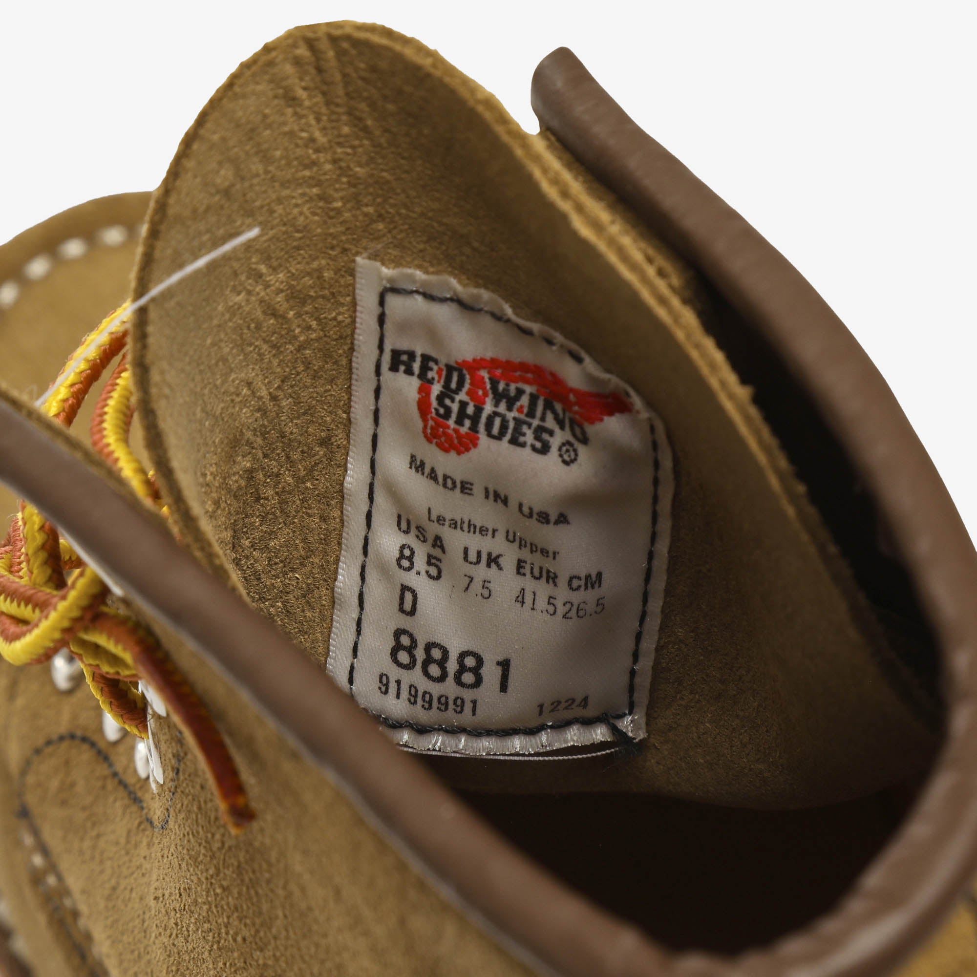 8881 Classic Moc Toe Boots