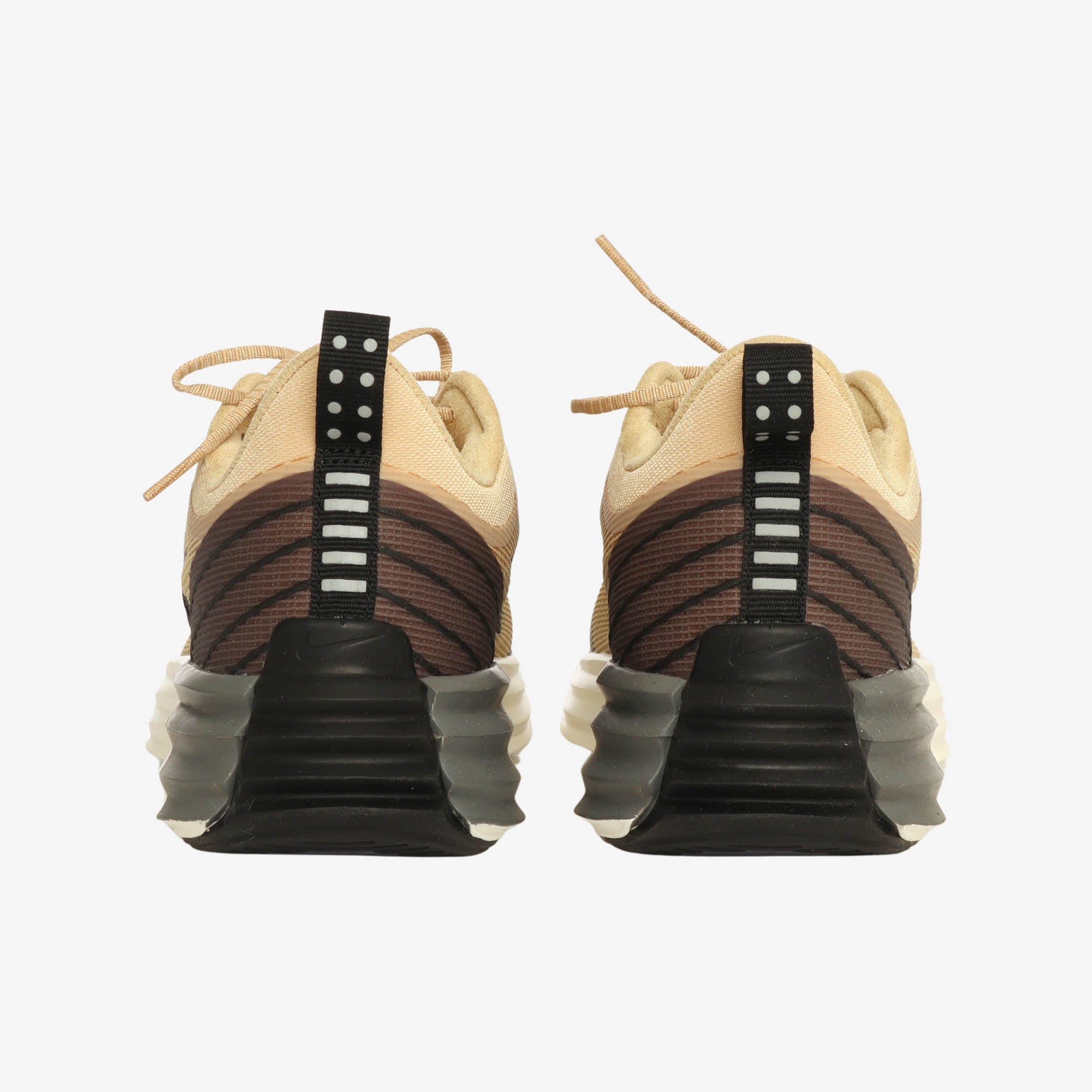 Lunar Roam Sneakers
