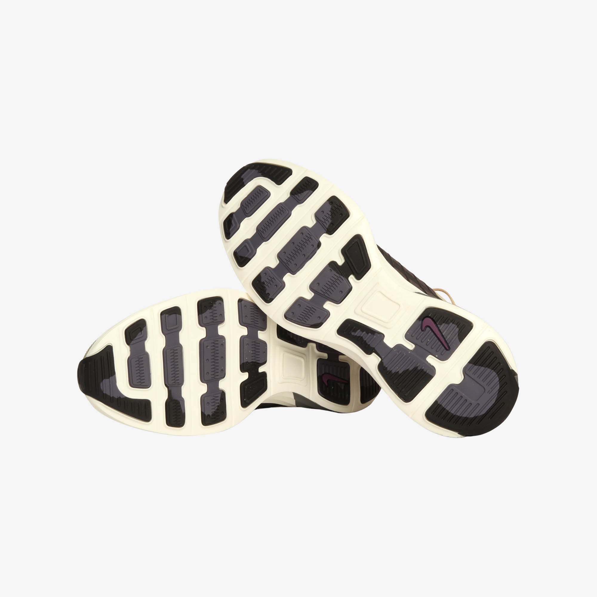 Lunar Roam Sneakers