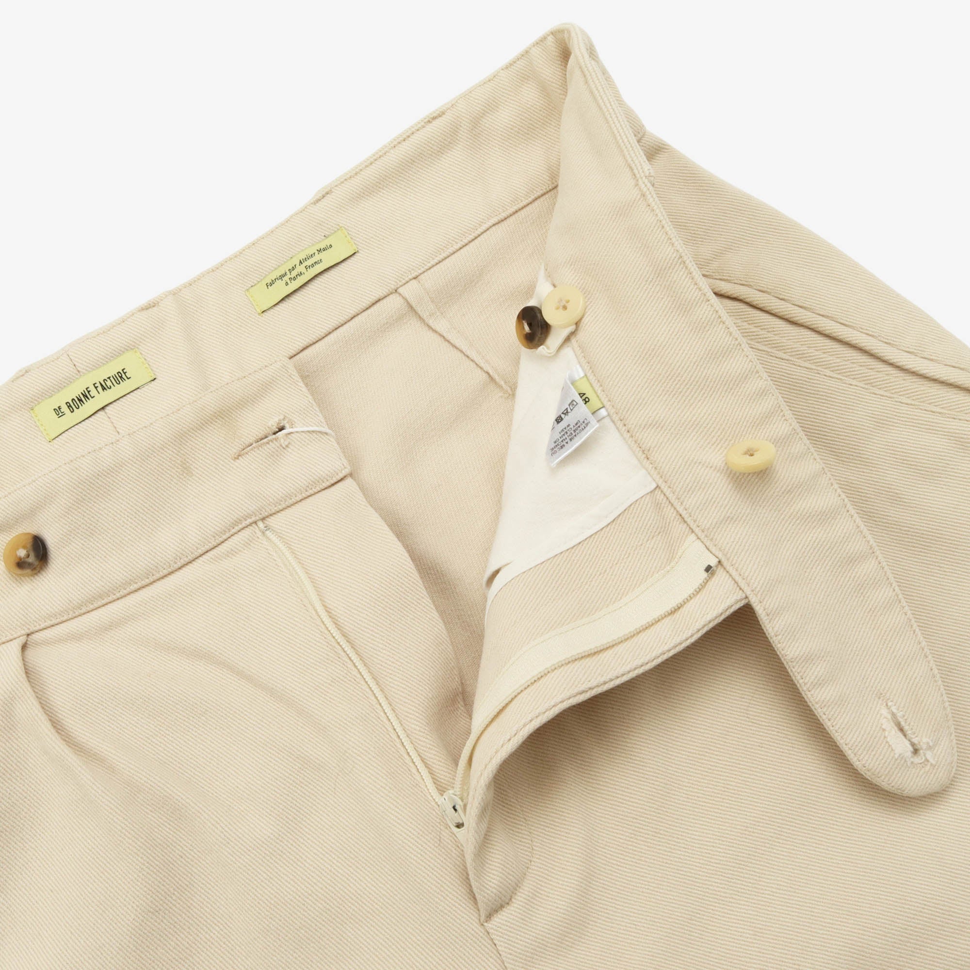 Tapered Trousers (32W X 27L)