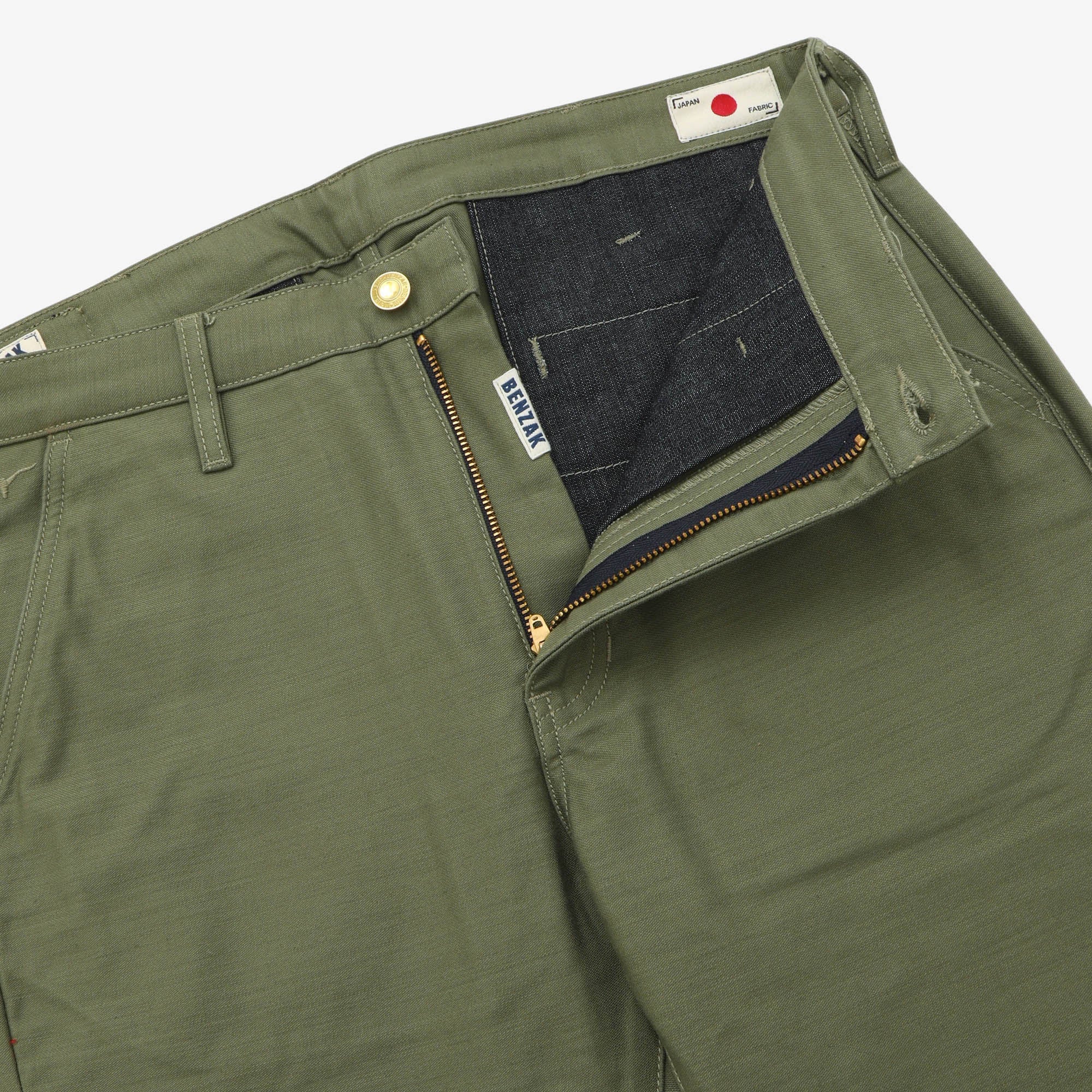 BC01 Tapered Chino (30W x 31L)