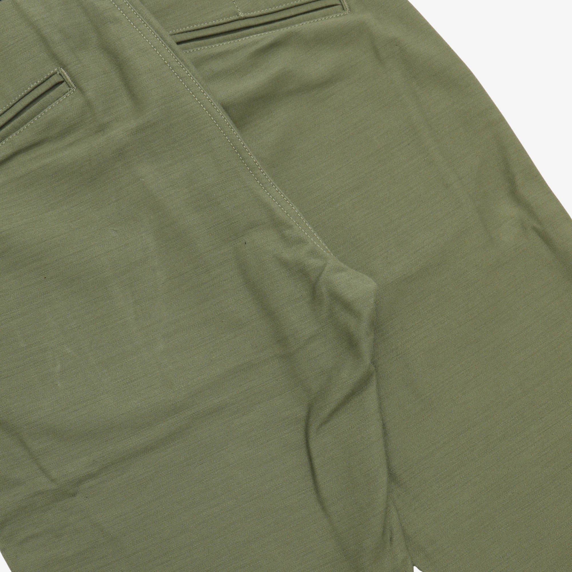 BC01 Tapered Chino (30W x 31L)