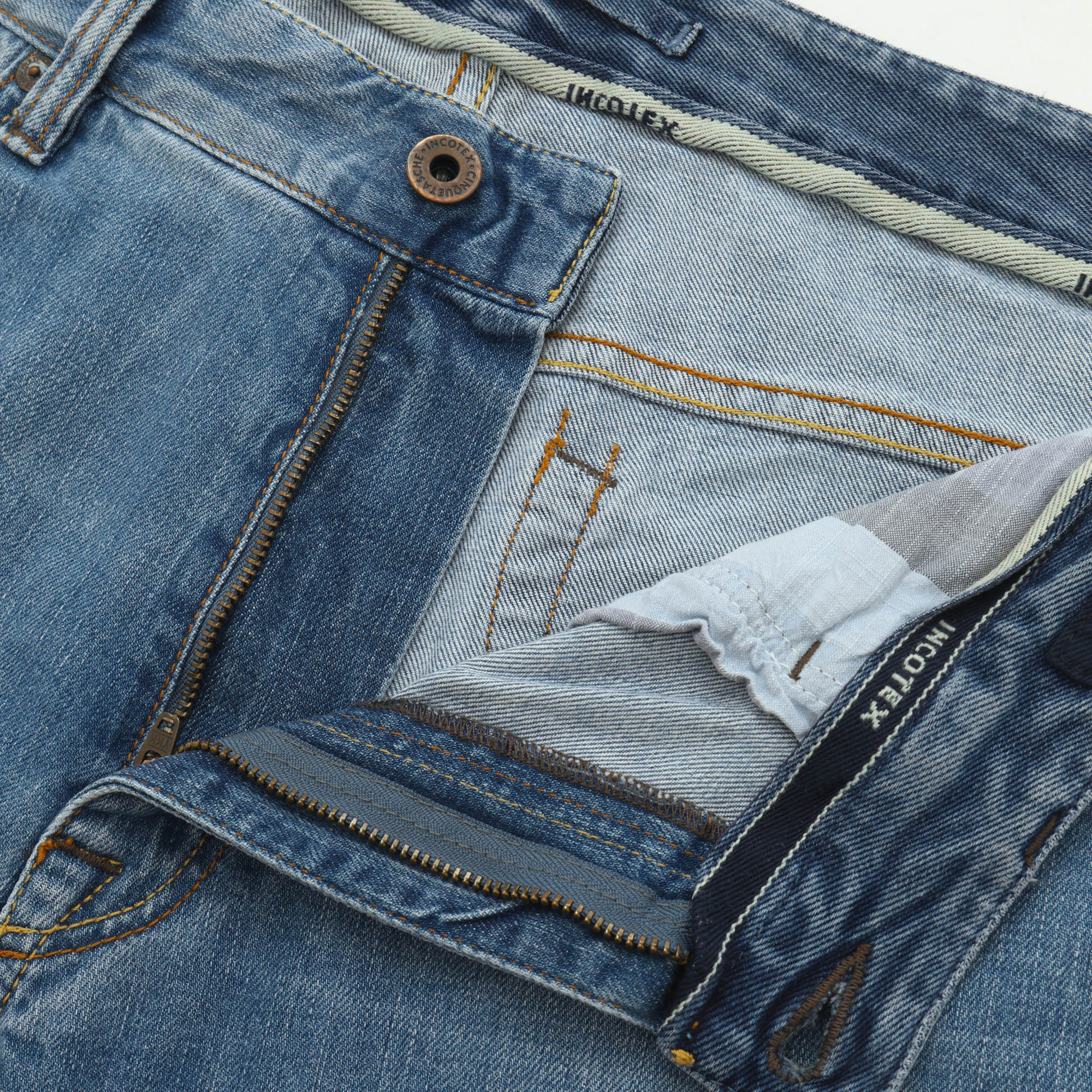 Sky Slim Jeans